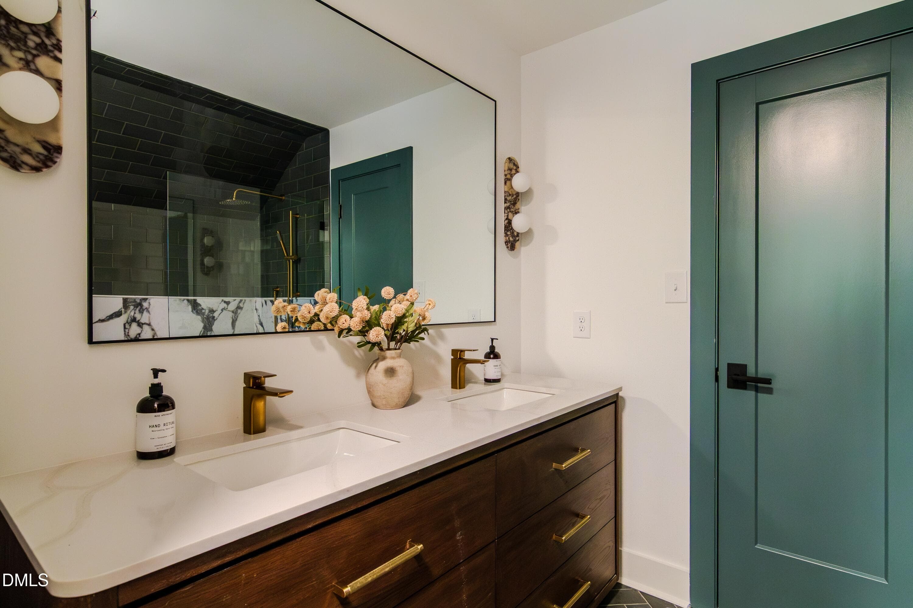 Primary Suite Bathroom - 2900 Sylvania Drive, Raleigh, NC 27607