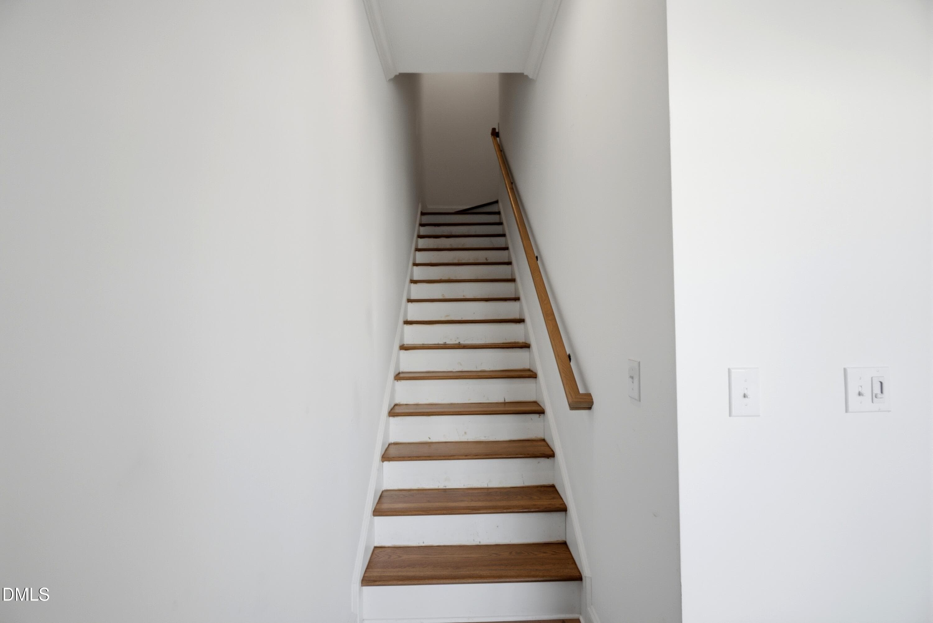 DSC02405 - 1201 Brookside Drive 106, Raleigh, NC 27604