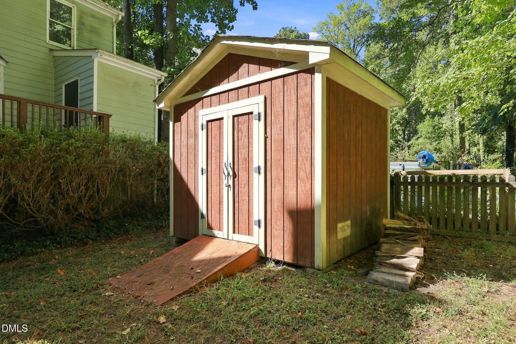 34-web-or-mls-IMG_5788 - 5140 Simmons Branch Trail, Raleigh, NC 27606