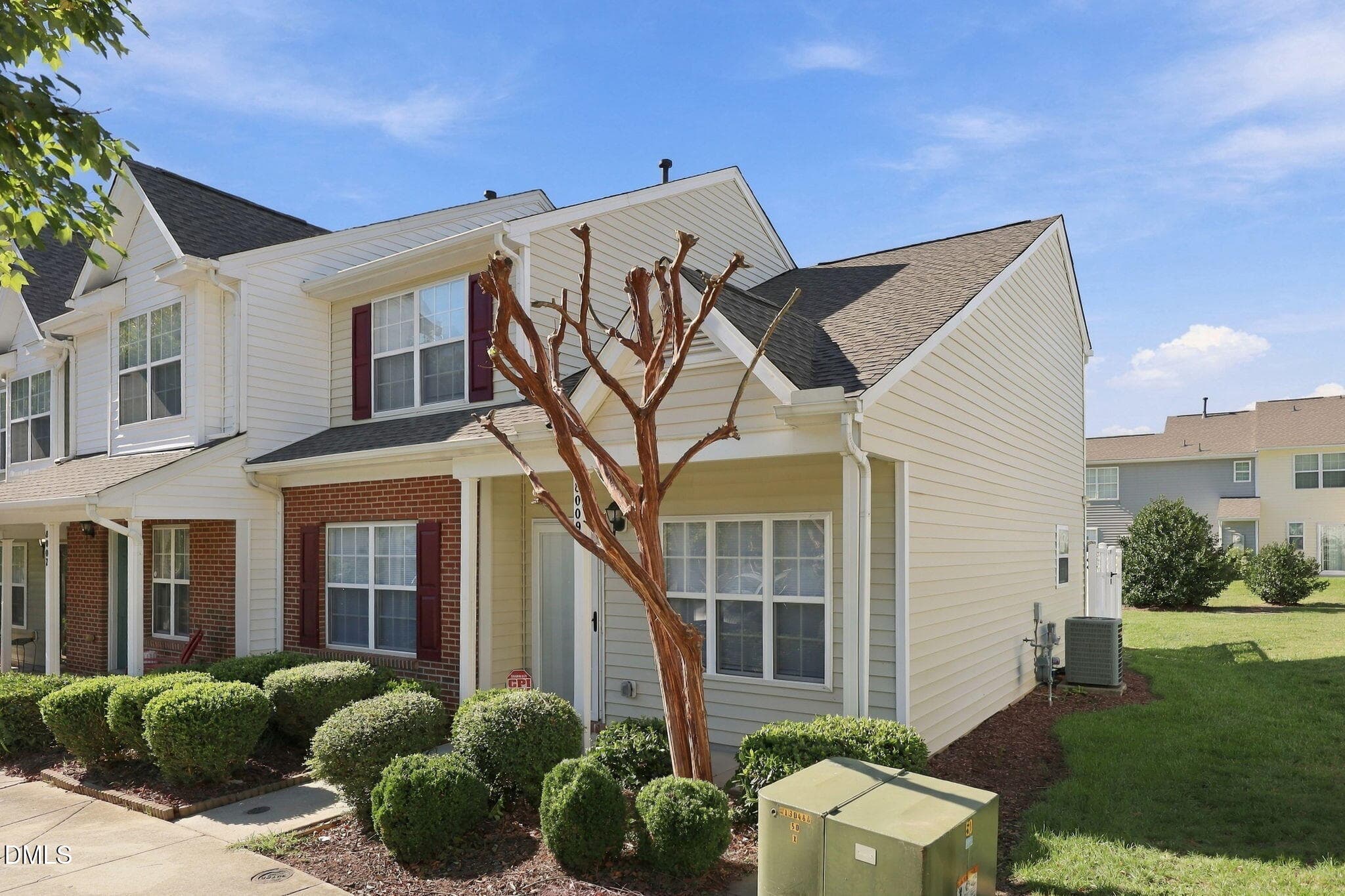 16-web-or-mls-IMG_5668 - 8009 River Water Court, Raleigh, NC 27616