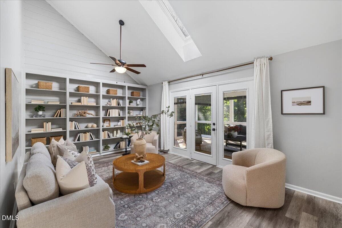 25-1112 Oakside Ct - 1112 Oakside Court, Raleigh, NC 27609