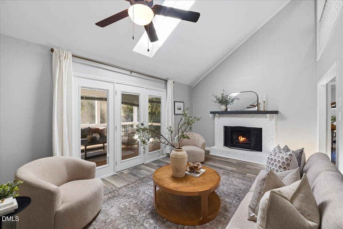 27-1112 Oakside Ct - 1112 Oakside Court, Raleigh, NC 27609