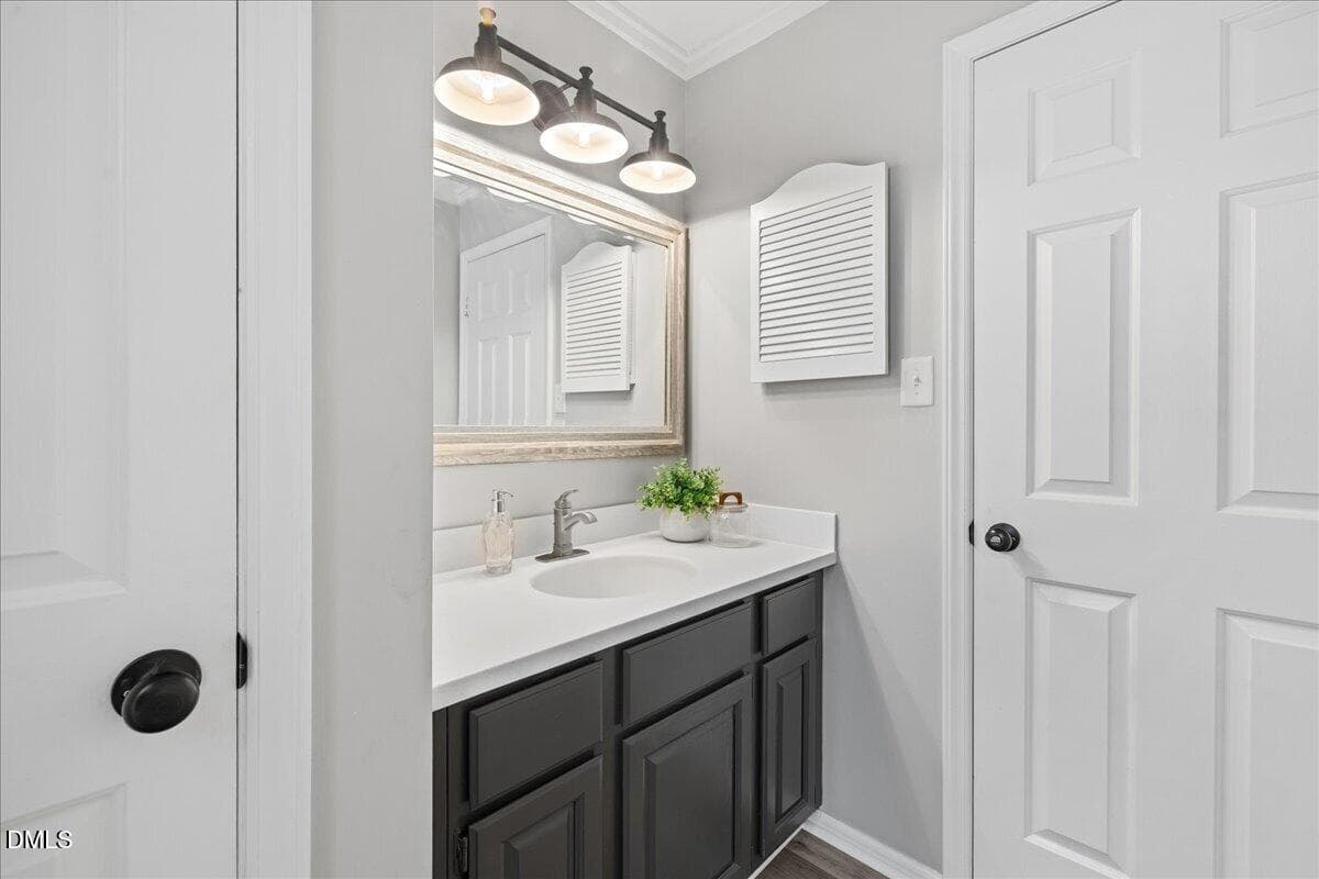 34-1112 Oakside Ct - 1112 Oakside Court, Raleigh, NC 27609