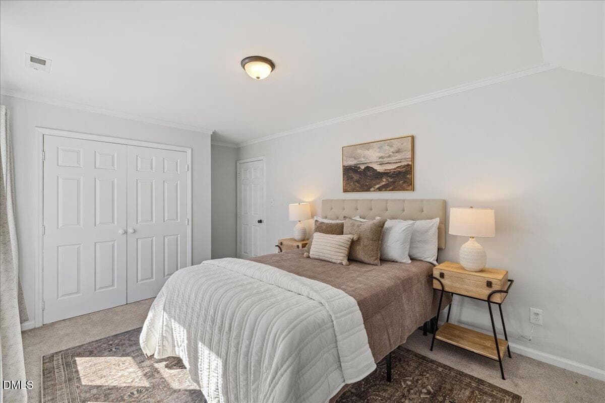 48-1112 Oakside Ct - 1112 Oakside Court, Raleigh, NC 27609