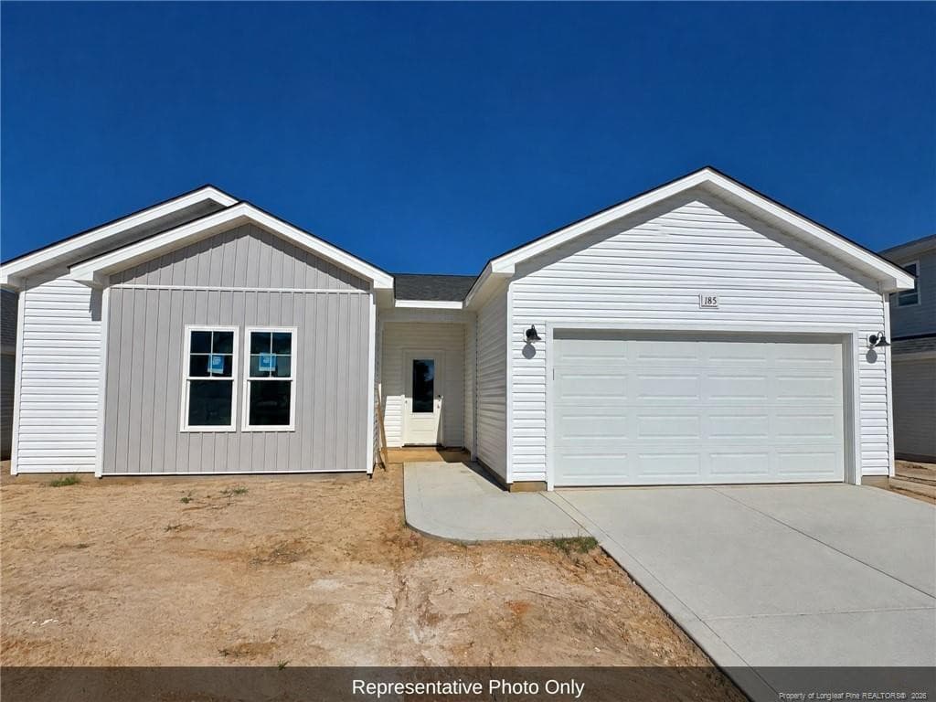133 Peeler Circle, Raeford, NC 28376
