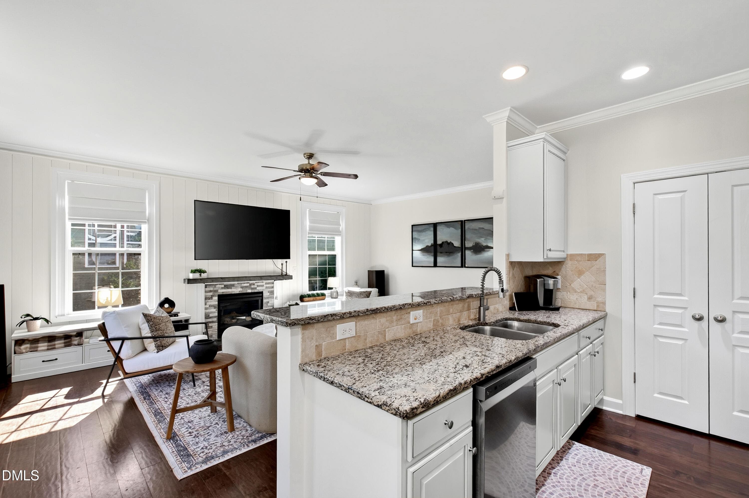 Palace (18) - 953 Palace Garden Way, Raleigh, NC 27603
