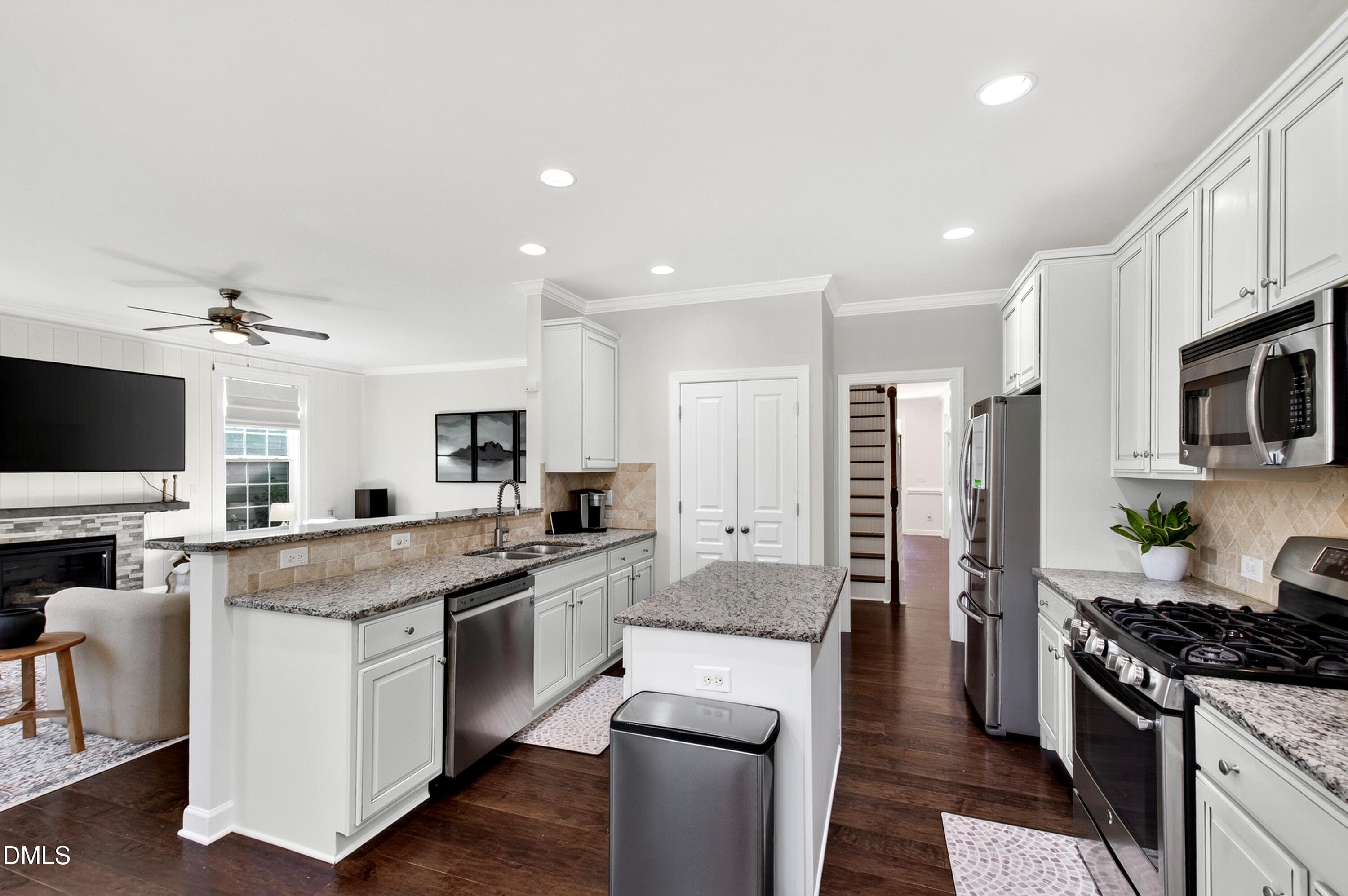 Palace (19) - 953 Palace Garden Way, Raleigh, NC 27603