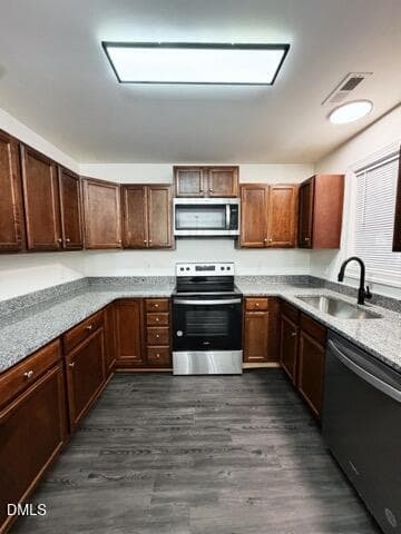 Crabtree Kitchen2 - 1401 Crabtree Boulevard, Raleigh, NC 27610
