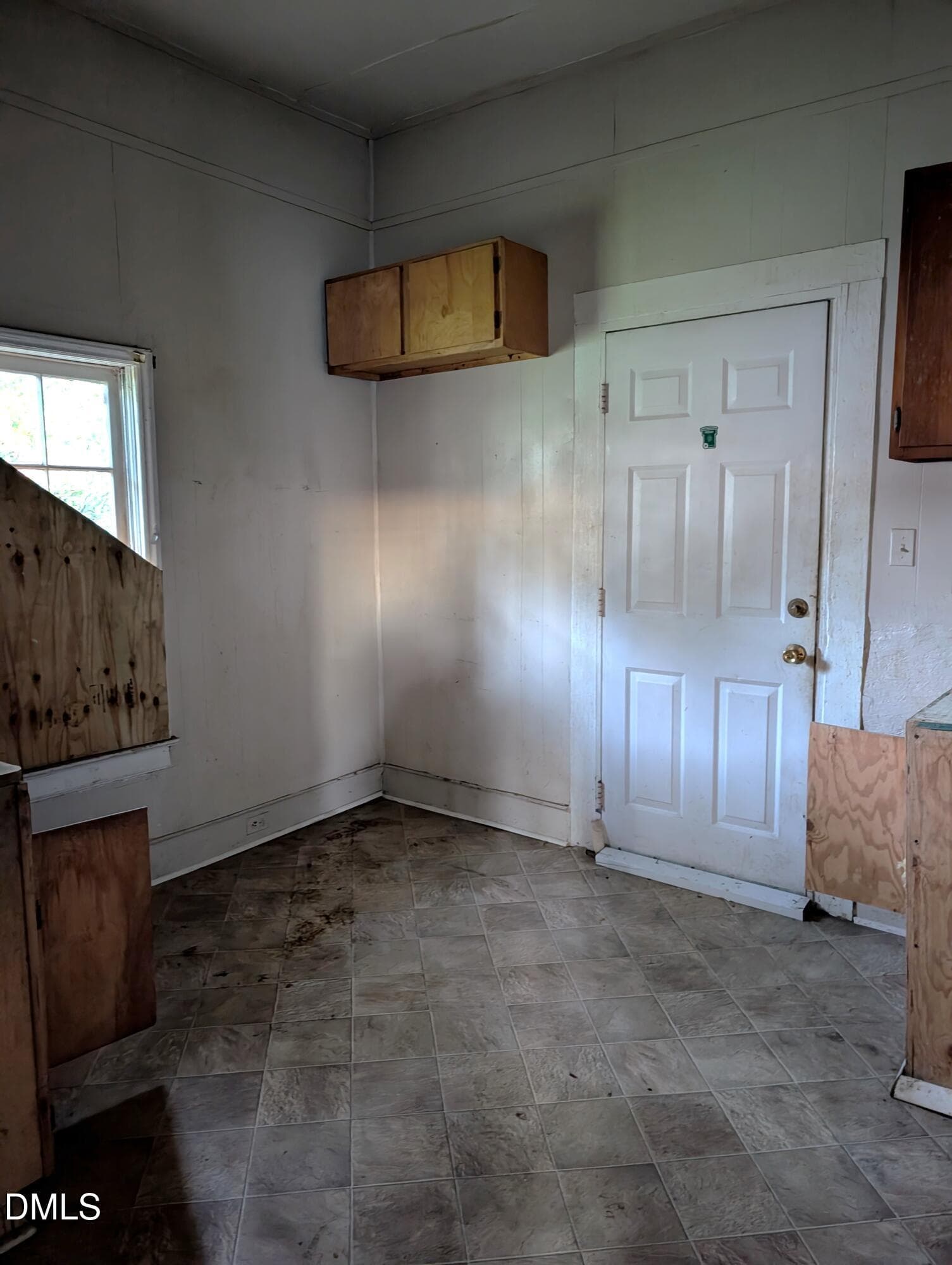 Kitchen 2 pic - 106 Ash Street E, Wilson, NC 27893
