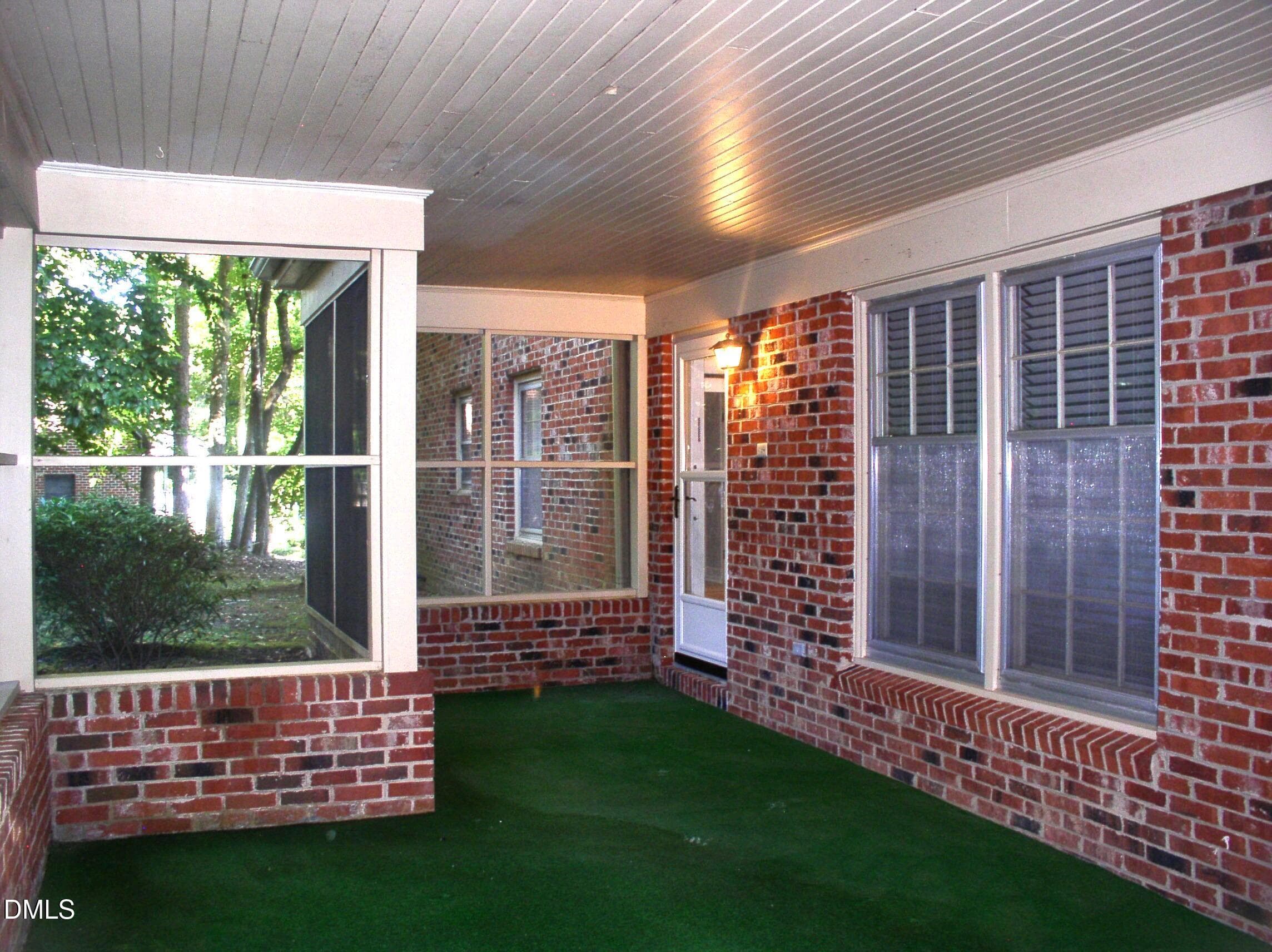 P1010175 - 1818 Brookrun Road, Henderson, NC 27536