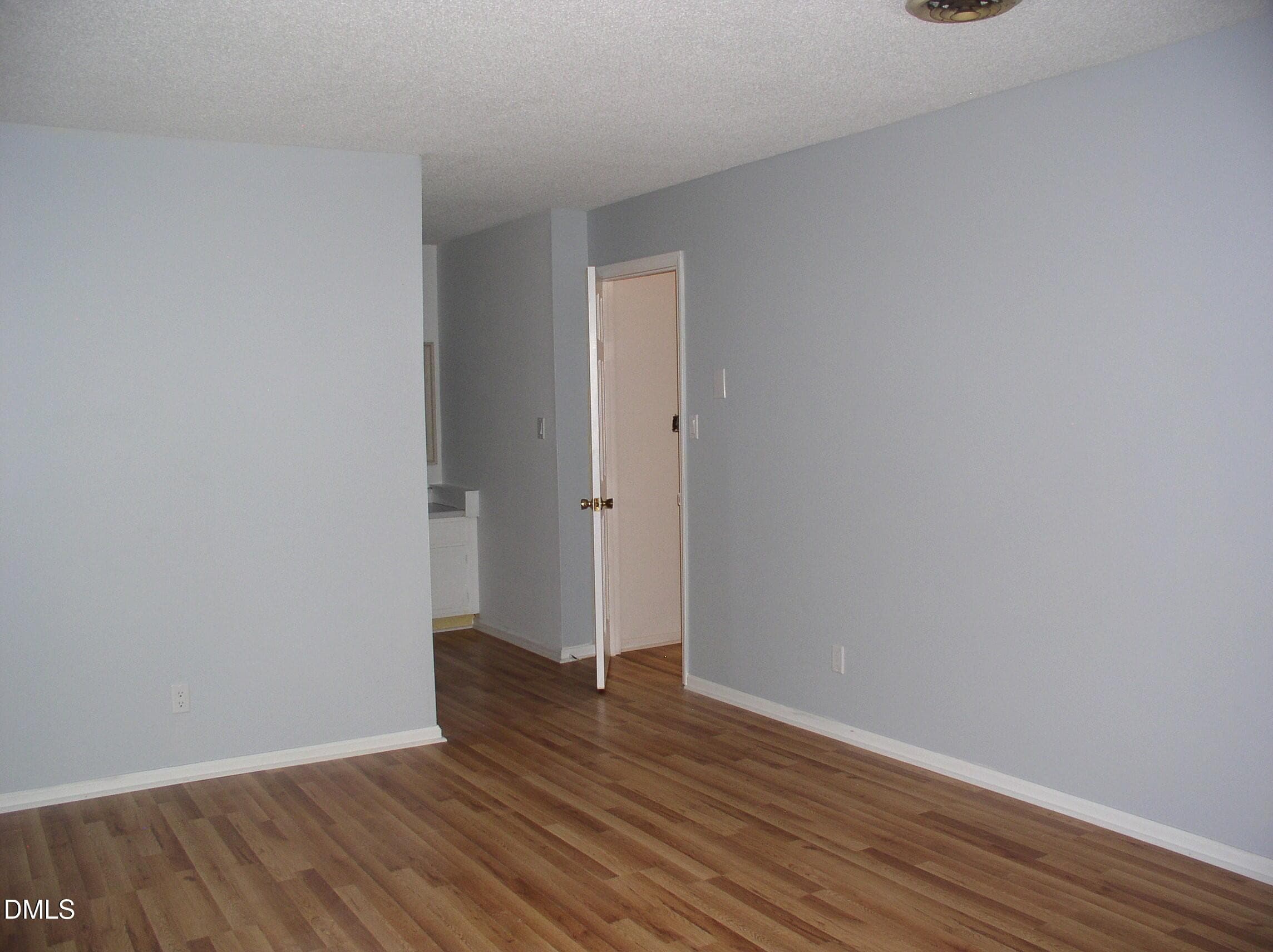 P1010159 - 1818 Brookrun Road, Henderson, NC 27536