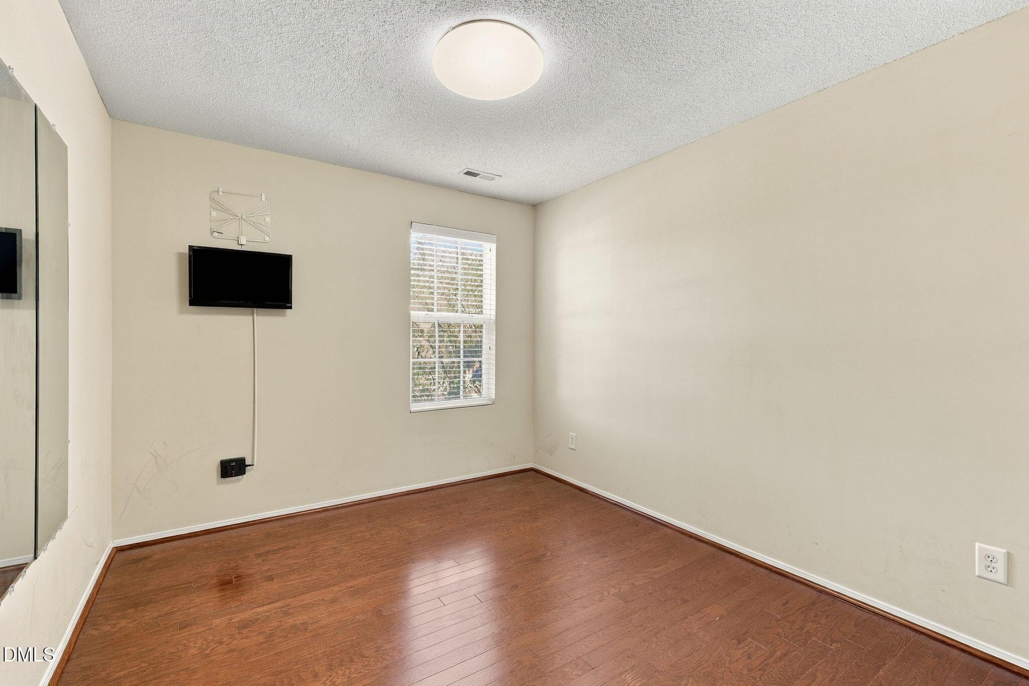 33-web-or-mls-IMG_9461 - 2705 Skybrook Lane, Durham, NC 27703