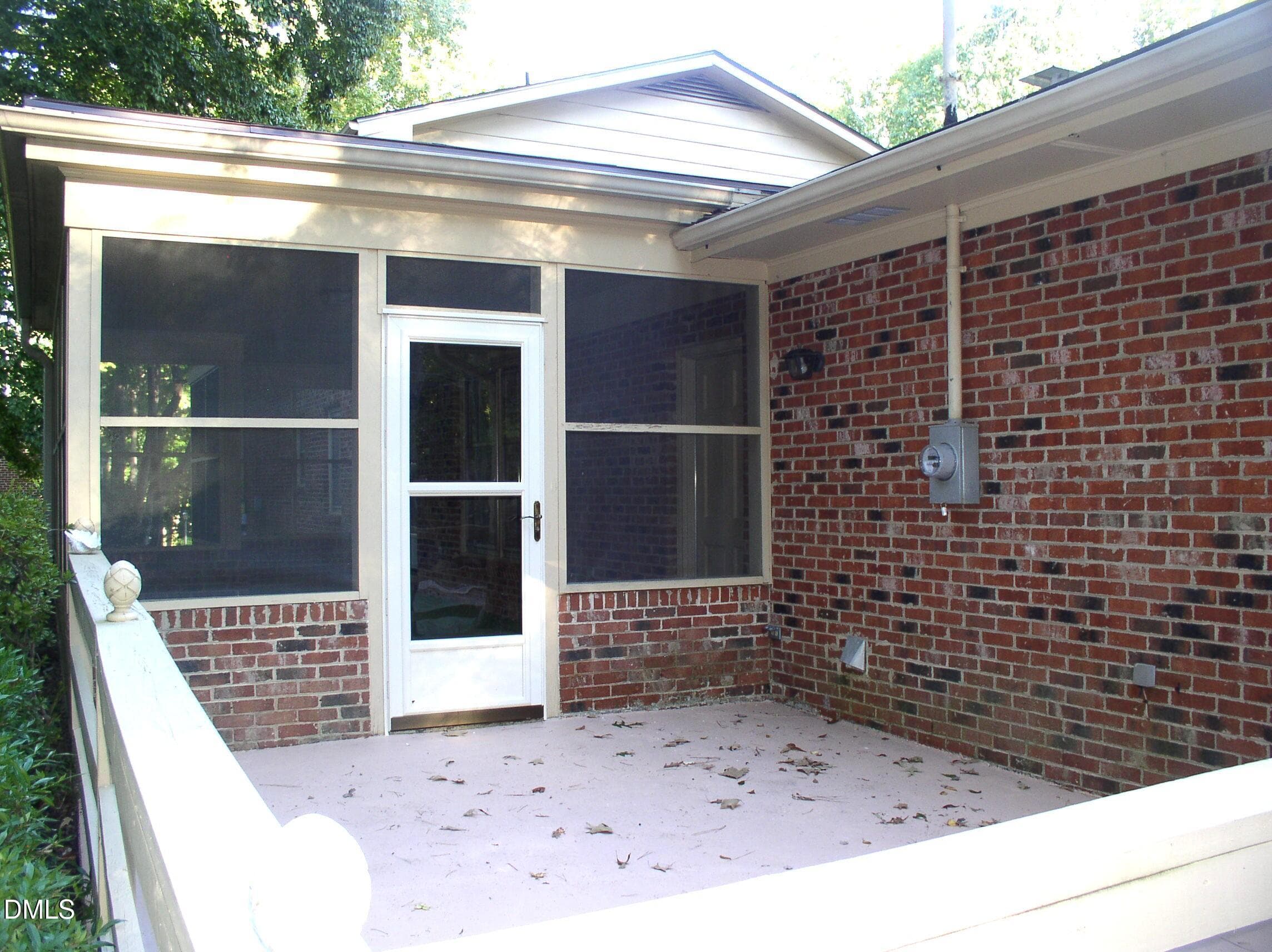 P1010188 - 1818 Brookrun Road, Henderson, NC 27536
