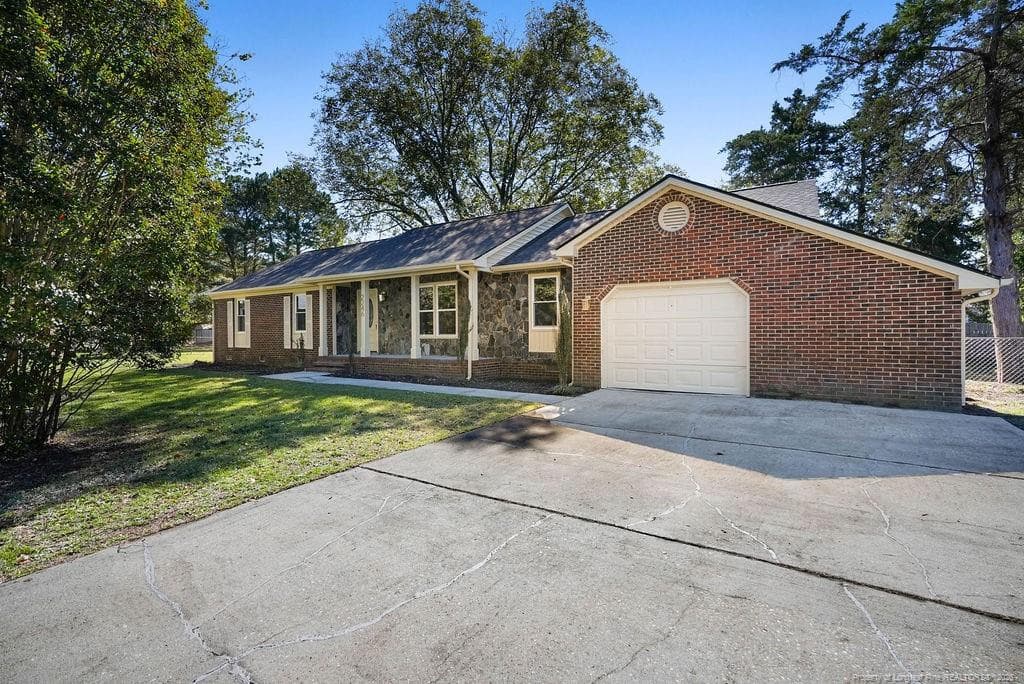 2246 Baywater Drive, Fayetteville, NC 28304