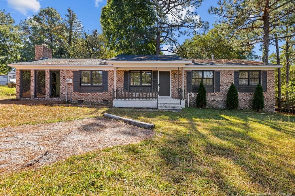 7605 Jennings Lane, Fayetteville, NC 28303