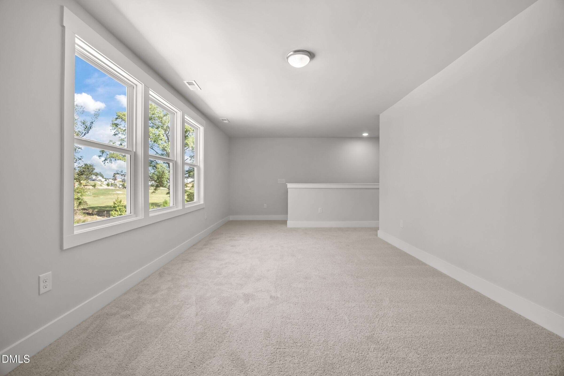 AP2-0271 - Loft - 735 Central Pk Drive, Raleigh, NC 27604