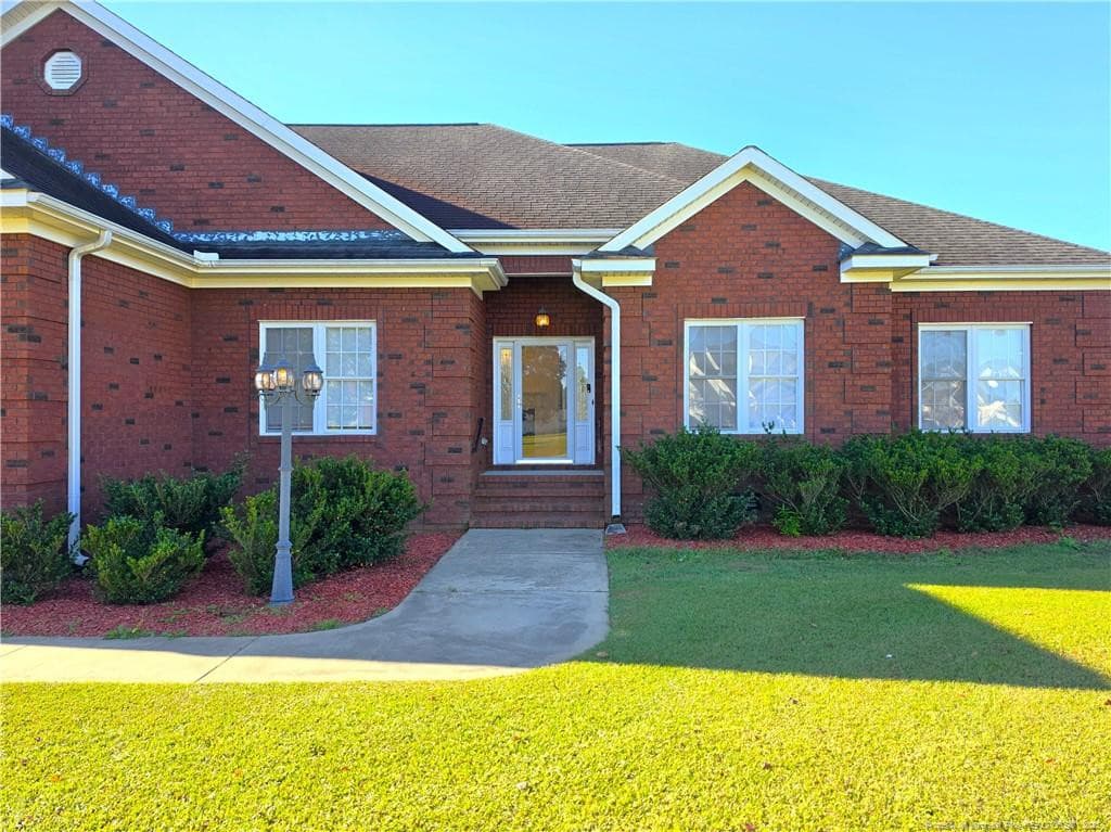 Photo 3 - 102 Trailwater Drive, Goldsboro, NC 27530