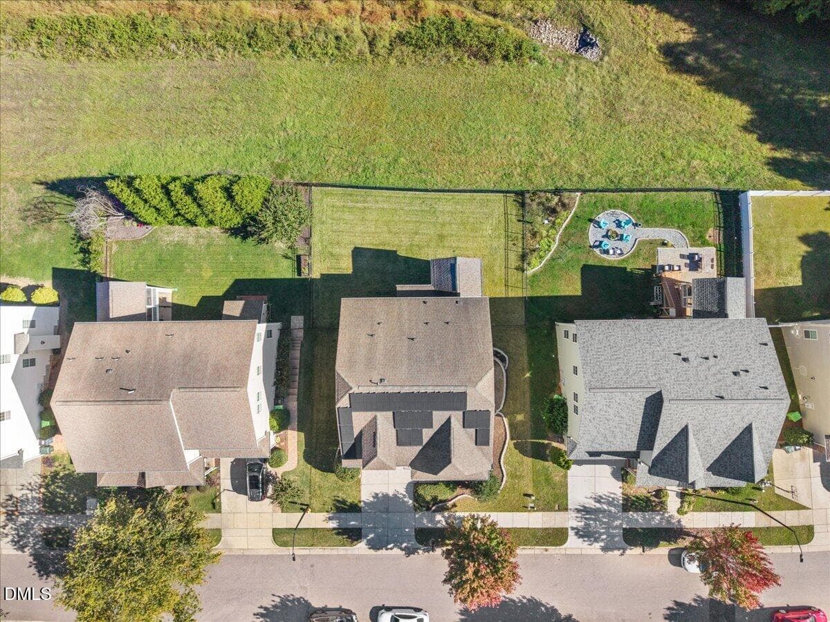 private fenced yard - 1013 Palace Garden Way, Raleigh, NC 27603