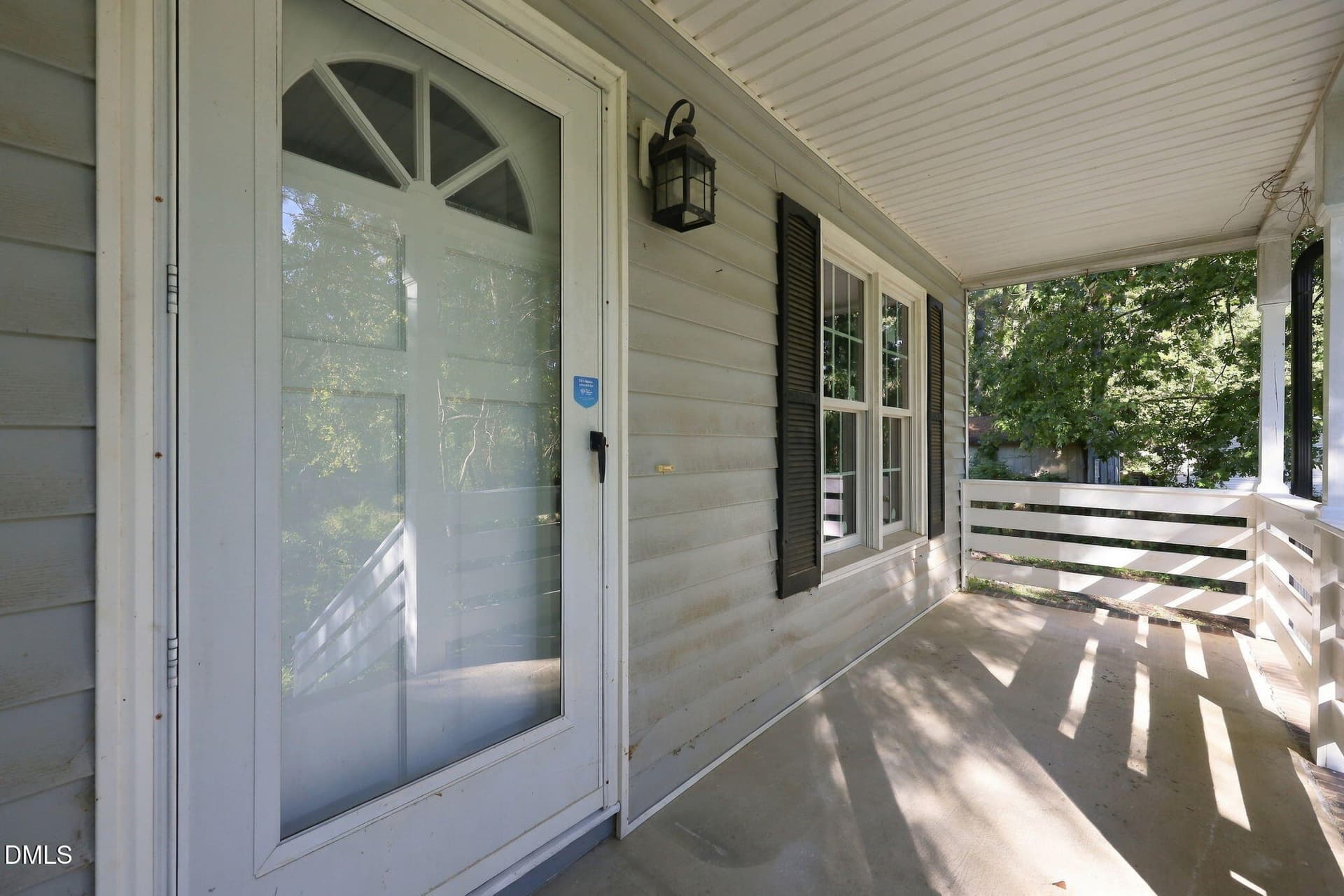 Front Porch (1) - 7281 Hunt Valley Trail, Wendell, NC 27591