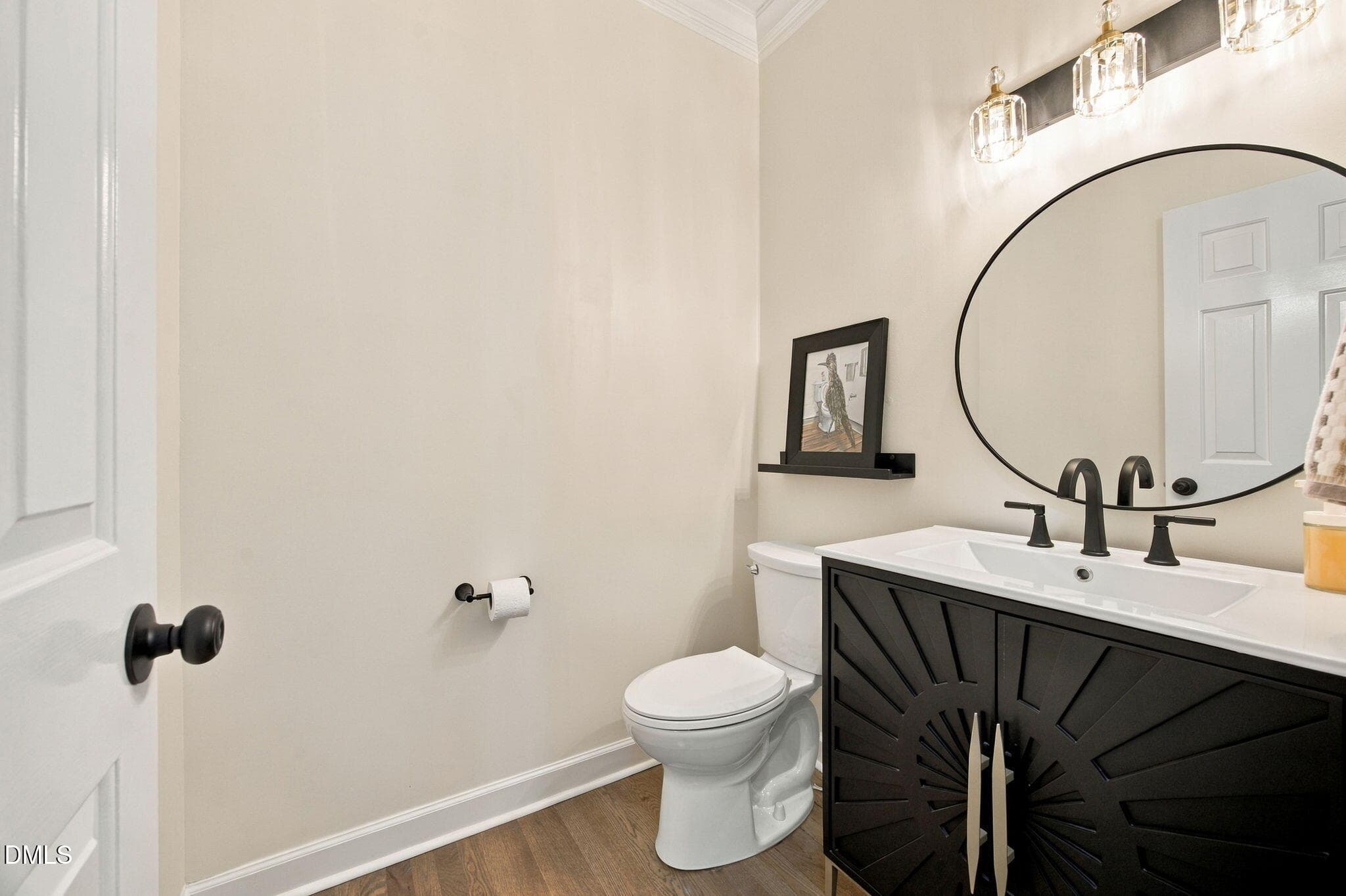 powder bath - 720 Weathergreen Drive, Raleigh, NC 27615