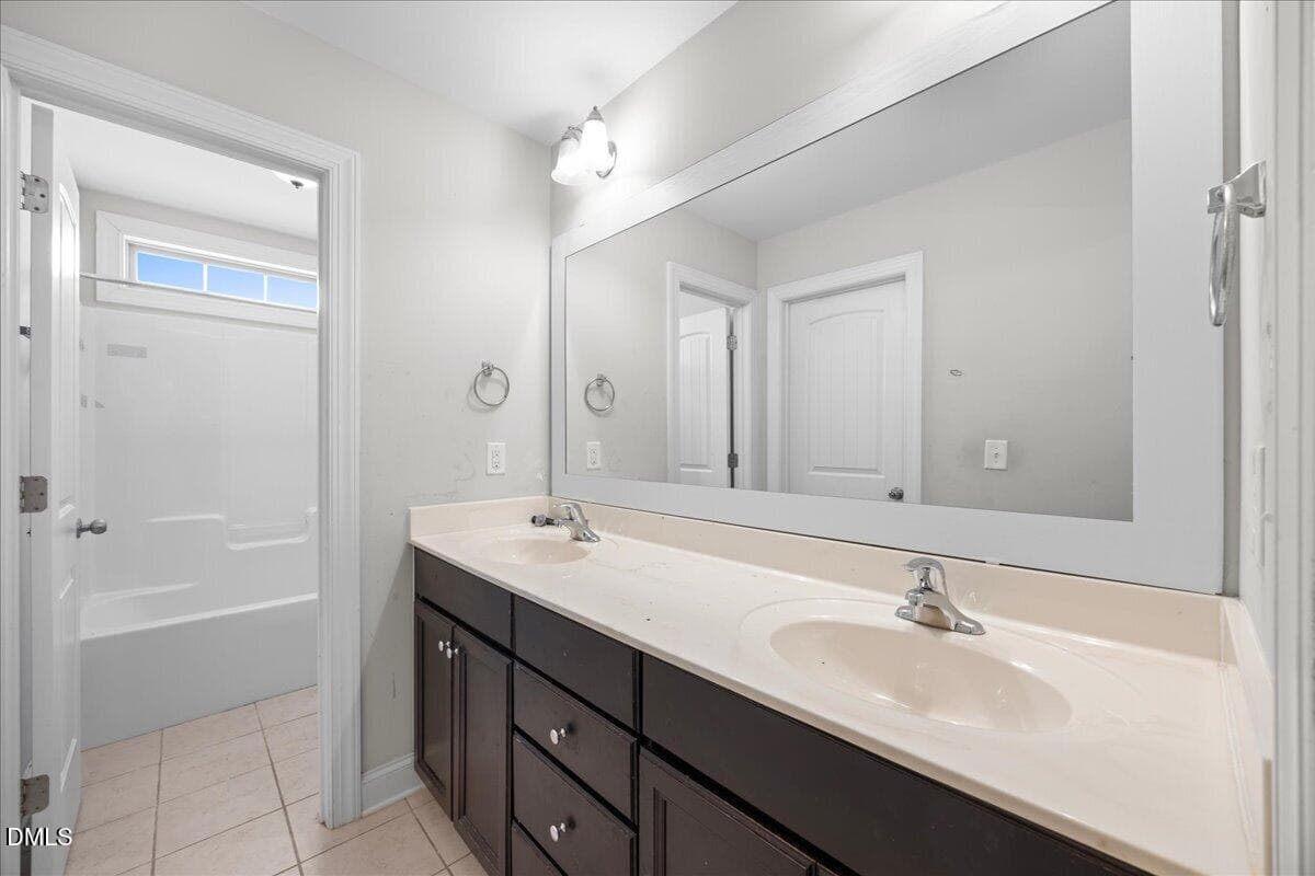 26-2A1A5405 - 700 Crimson Oak Lane, Fuquay Varina, NC 27526