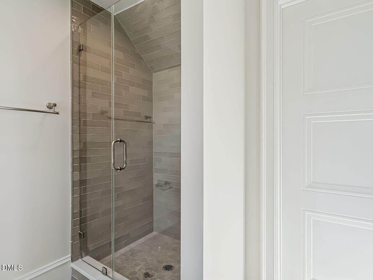 009-1280x960-bathroom - 1100 Oldfourth Lane, Durham, NC 27707