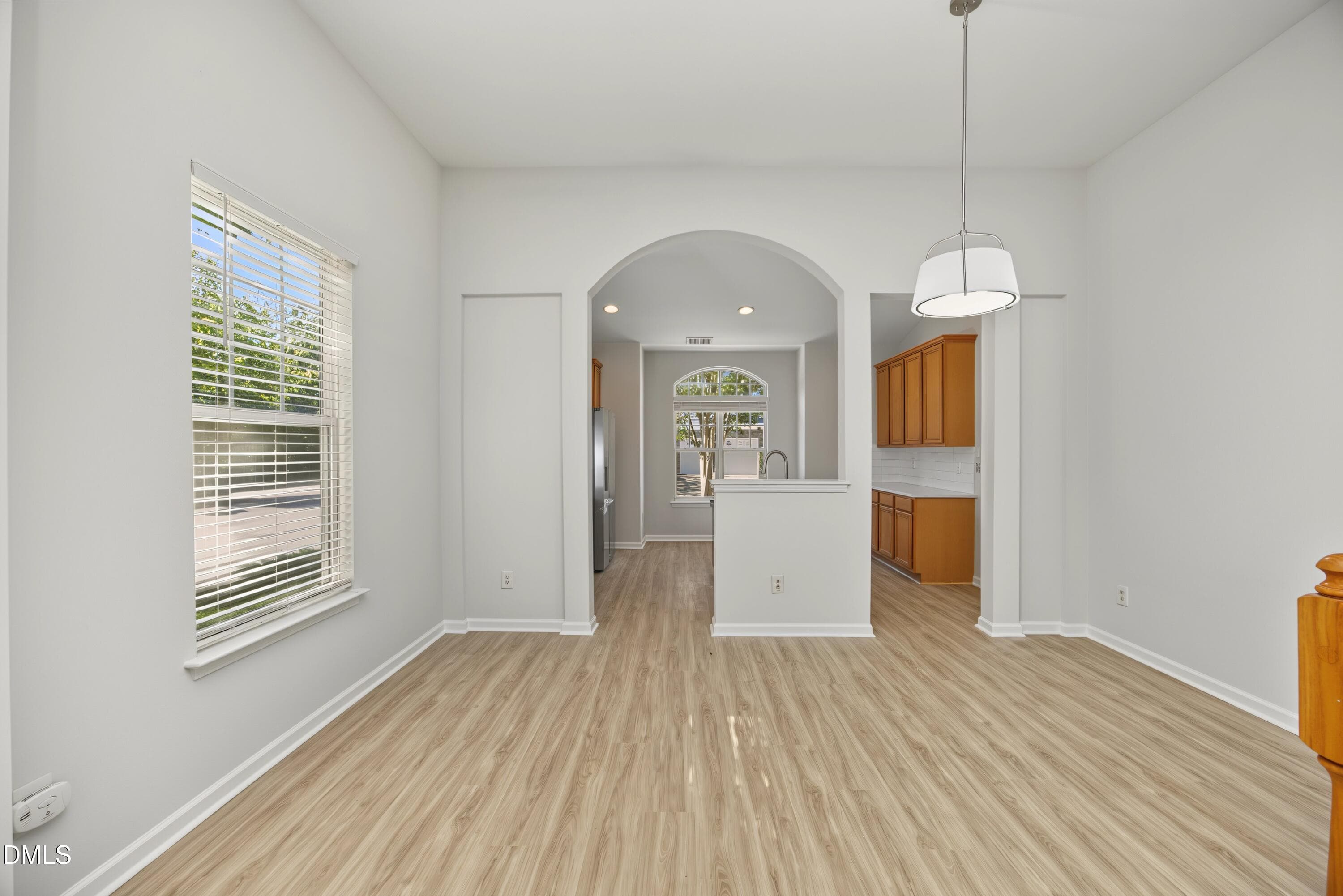11Dining - 8204 Stone Cellar Drive, Raleigh, NC 27613