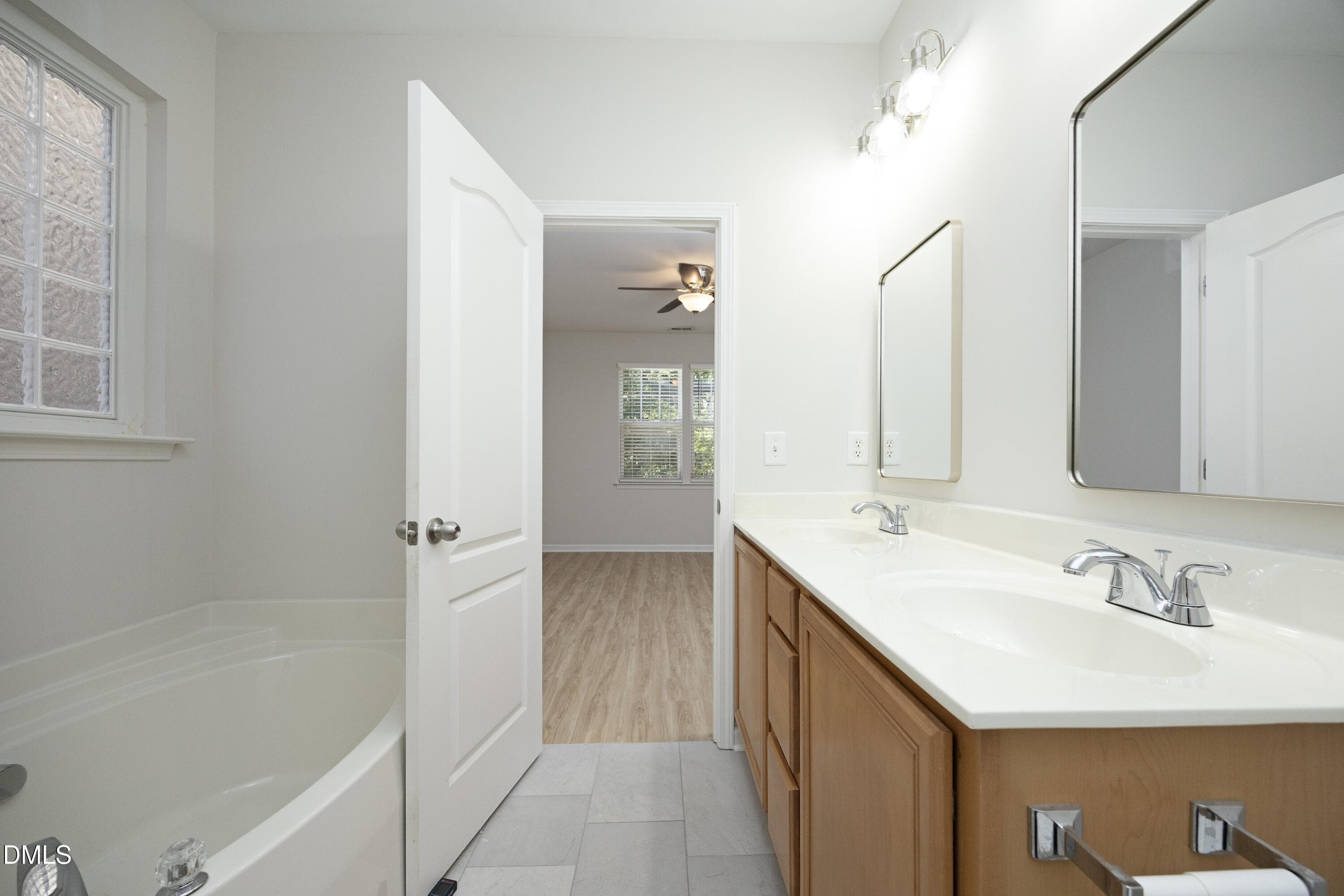 24PrimaryBath - 8204 Stone Cellar Drive, Raleigh, NC 27613