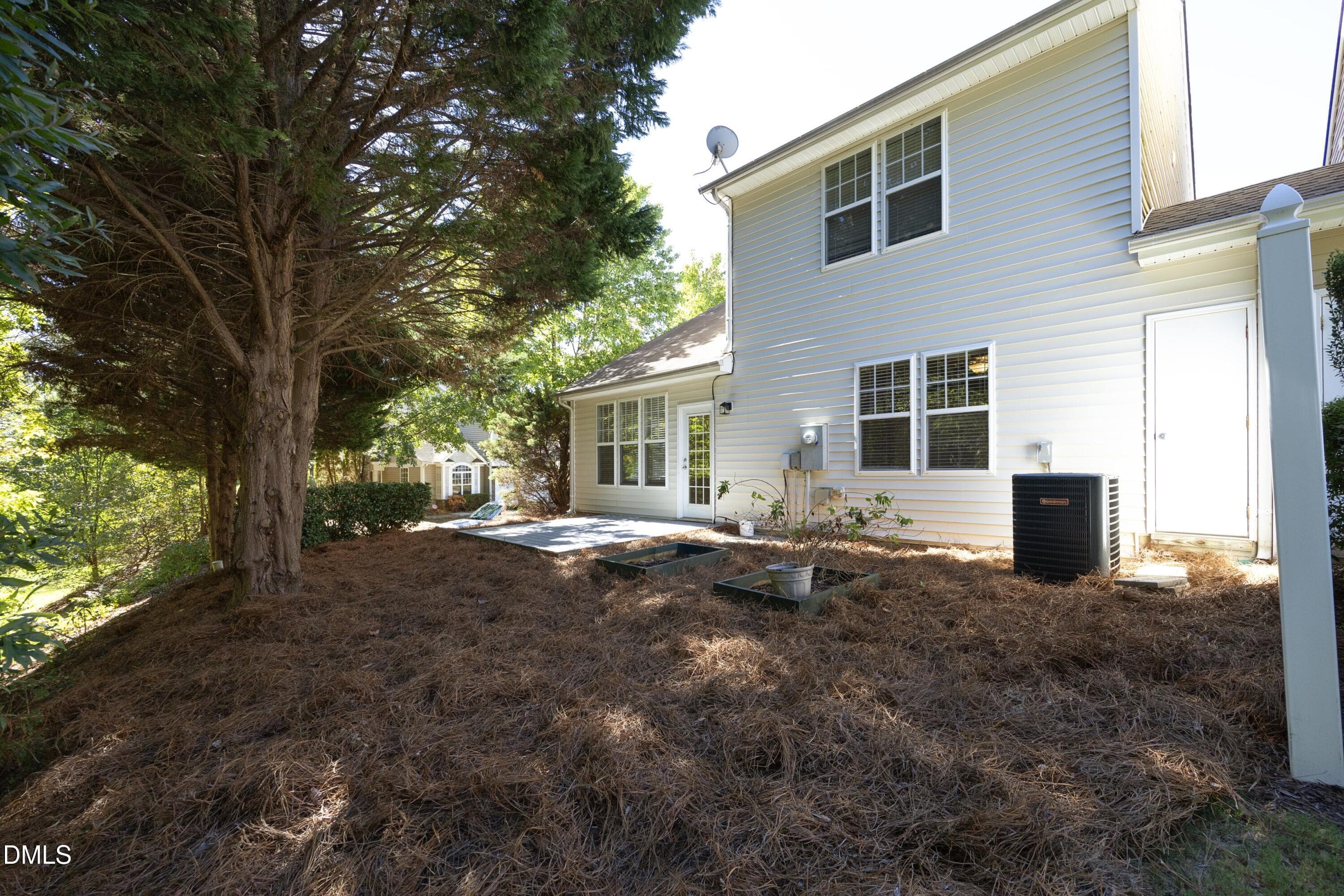 44BackExterior - 8204 Stone Cellar Drive, Raleigh, NC 27613