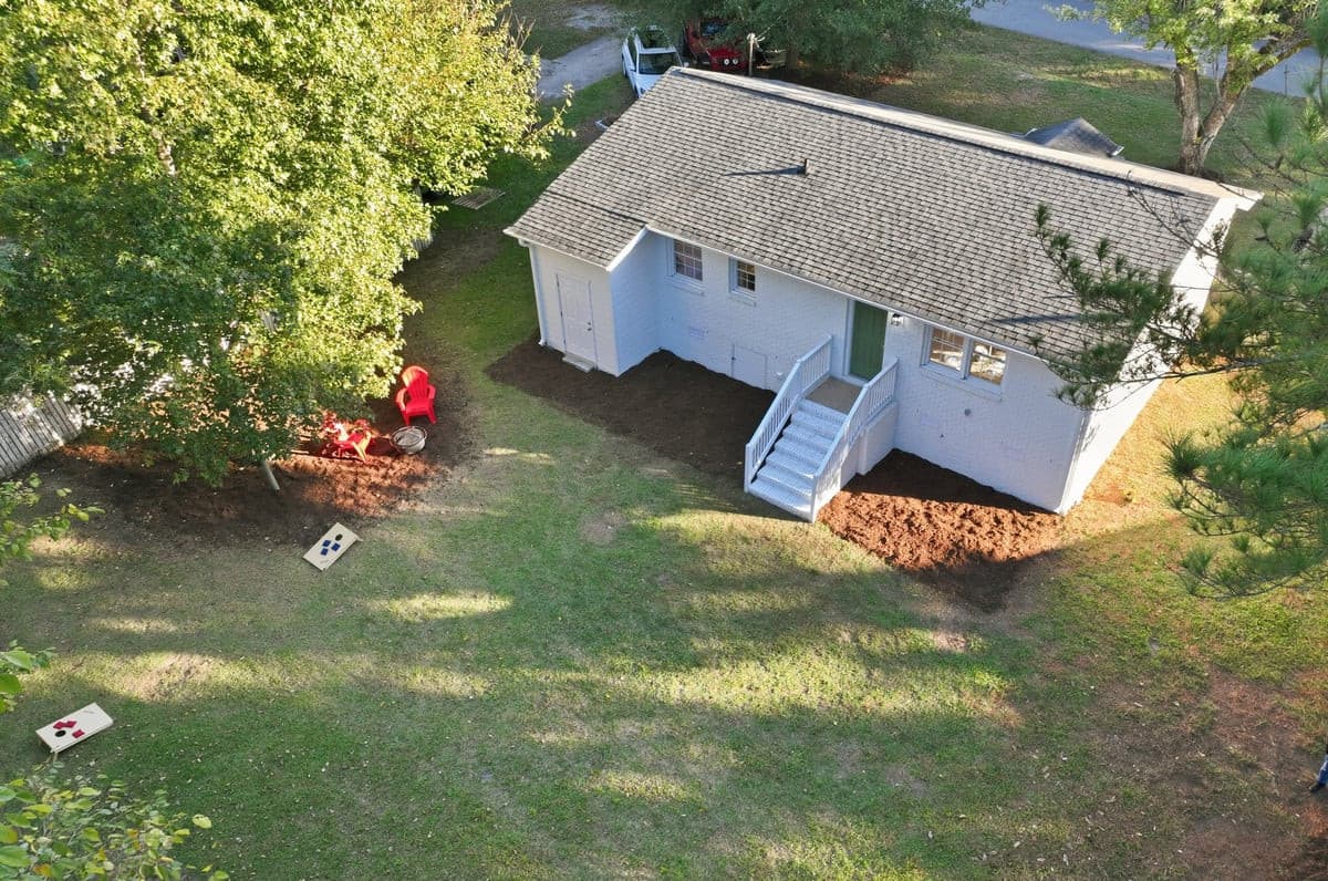 Fantastic Backyard - 449 E Smithfield Street, Angier, NC 27501