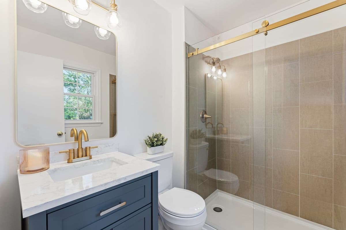 Primary Bath.jpg - 449 E Smithfield Street, Angier, NC 27501