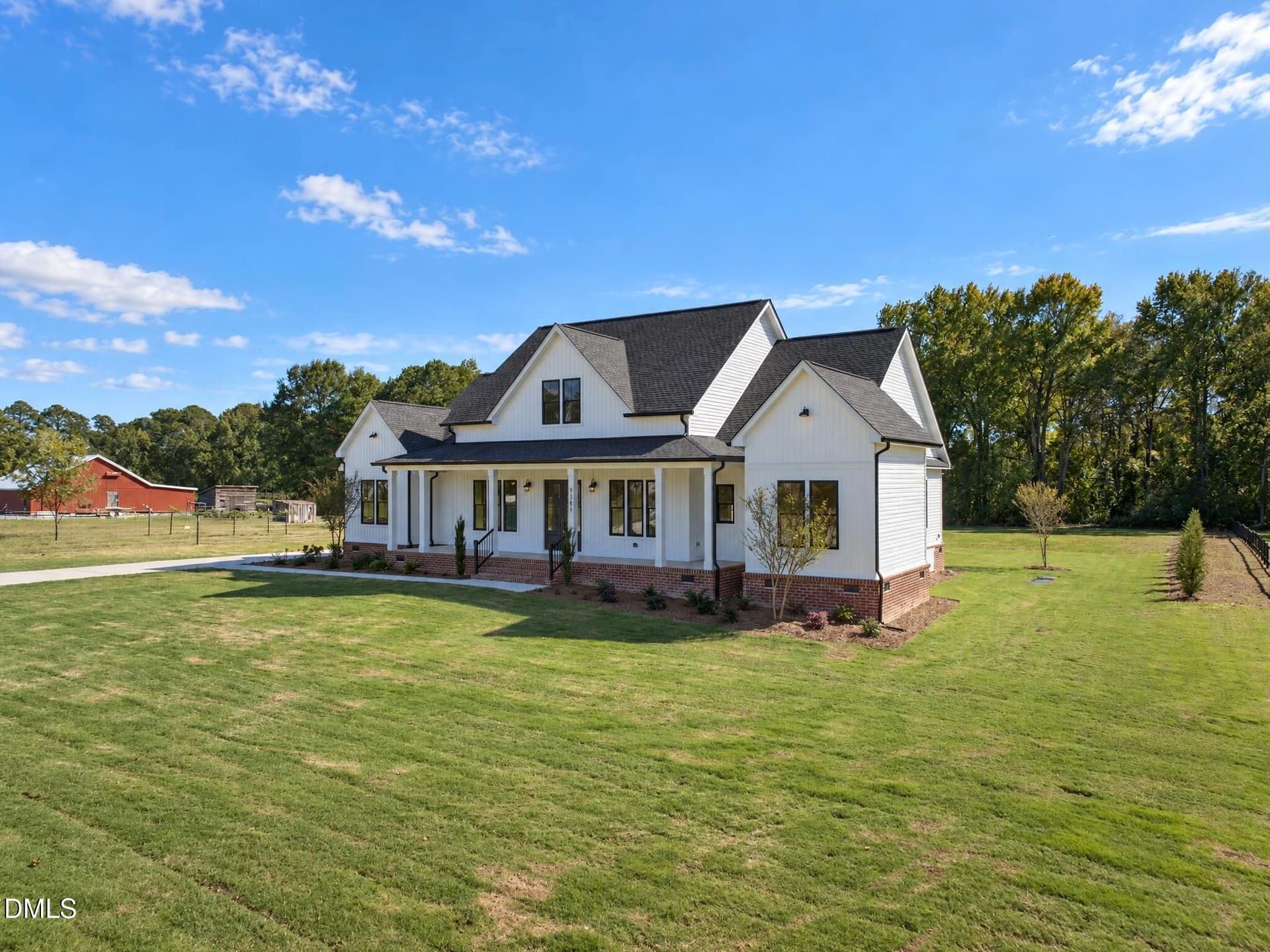 Front Right Side View - 9389 Nc-210, Four Oaks, NC 27524