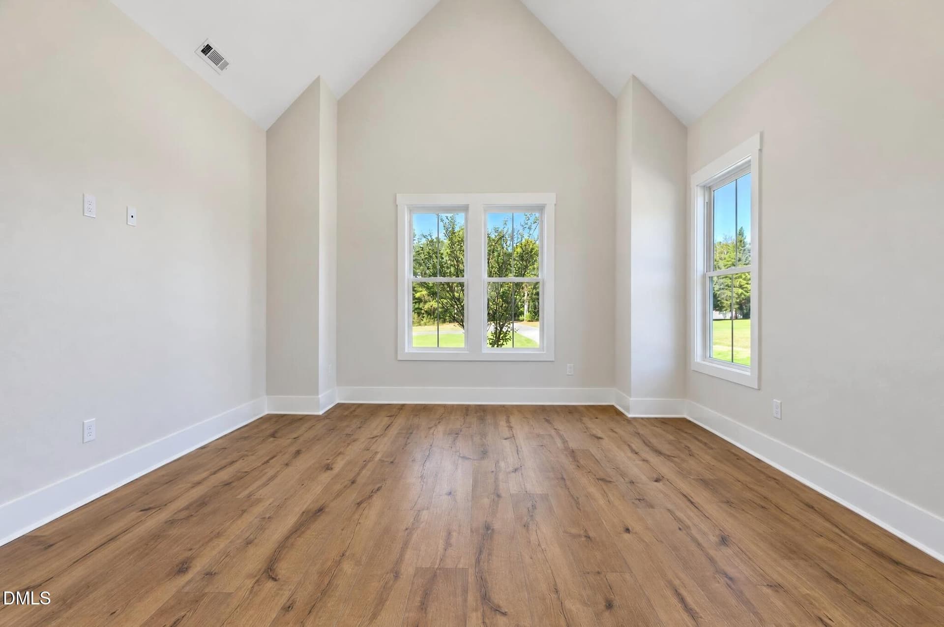 Primary Suite - 9389 Nc-210, Four Oaks, NC 27524