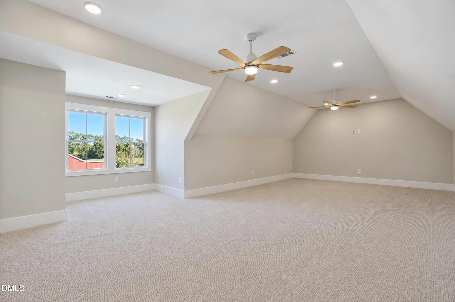 Bonus Room - 9389 Nc-210, Four Oaks, NC 27524