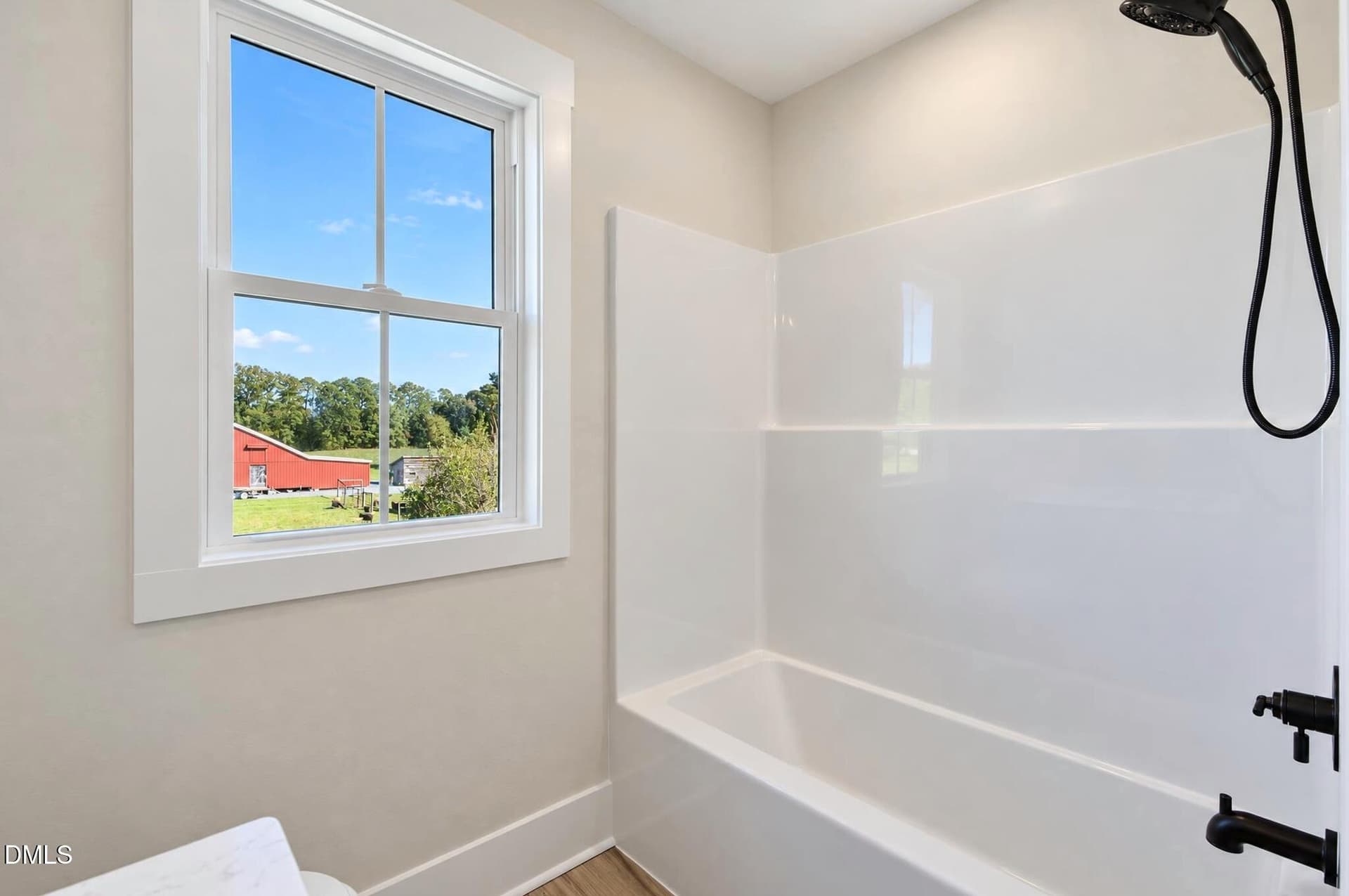 Bonus Room Bathroom - 9389 Nc-210, Four Oaks, NC 27524