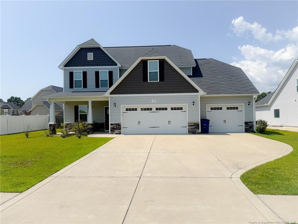 147 Stafford Drive, Raeford, NC 28376