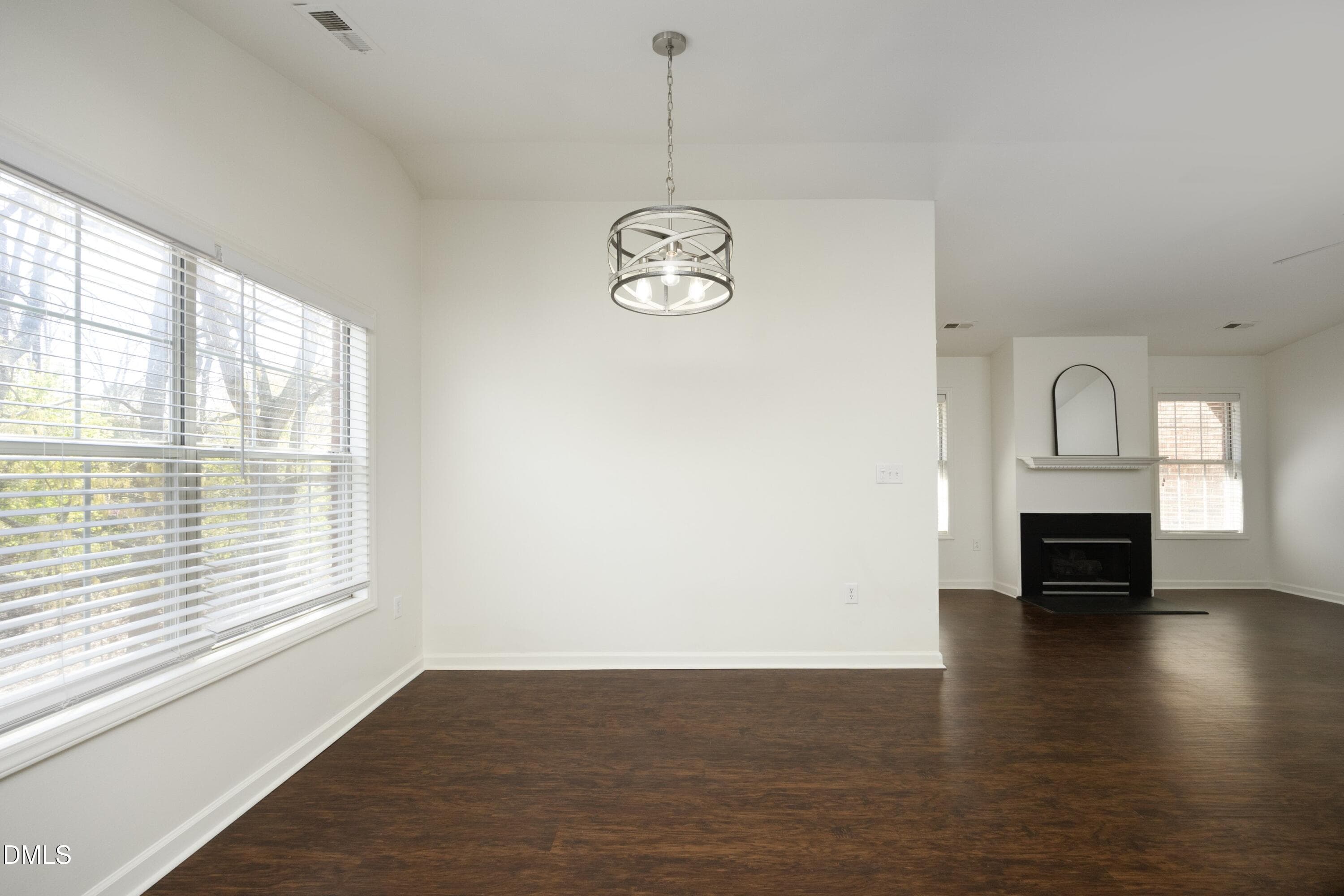 08Dining - 521 Renshaw Court, Cary, NC 27518