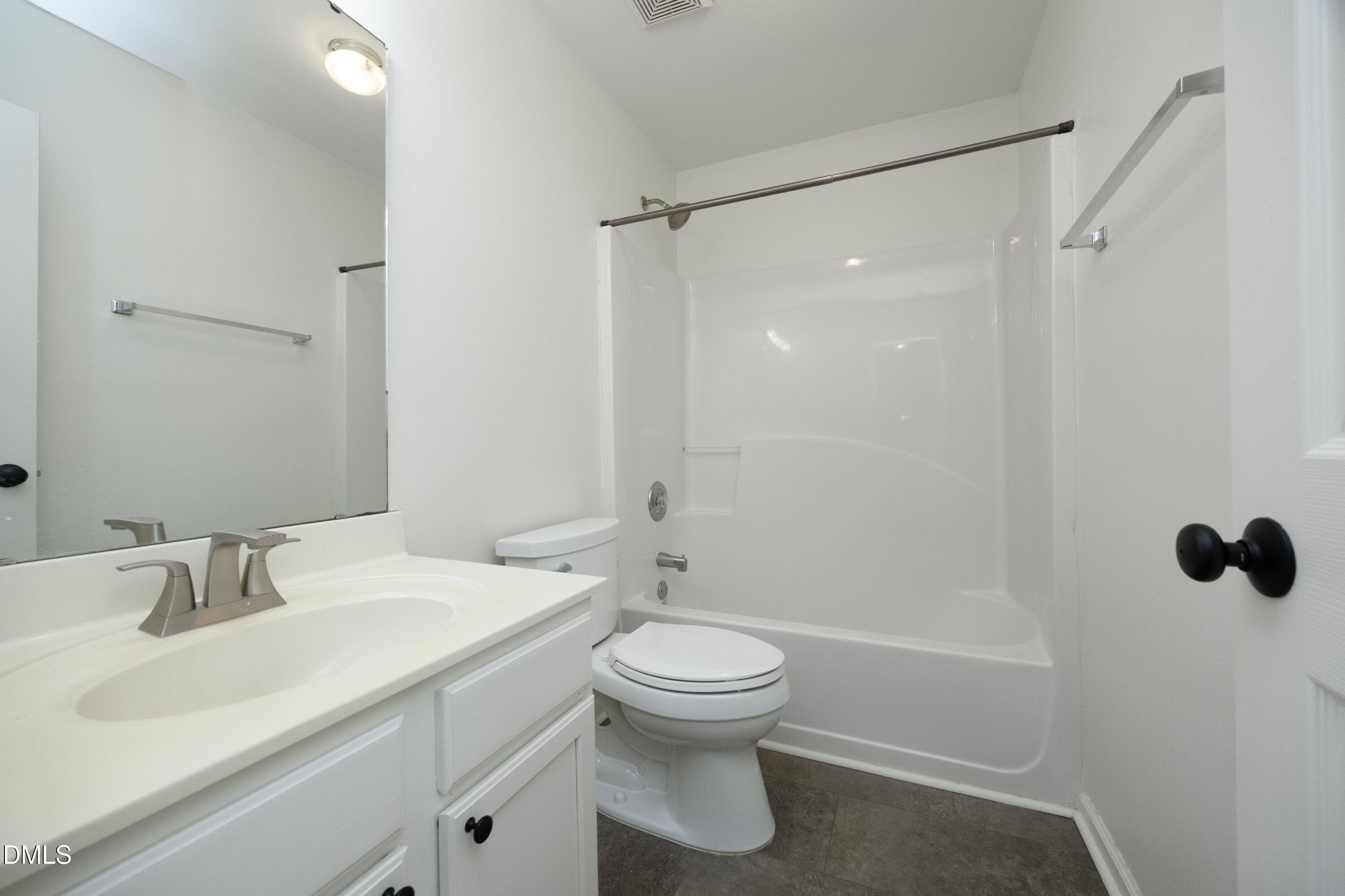 23FullBath - 521 Renshaw Court, Cary, NC 27518