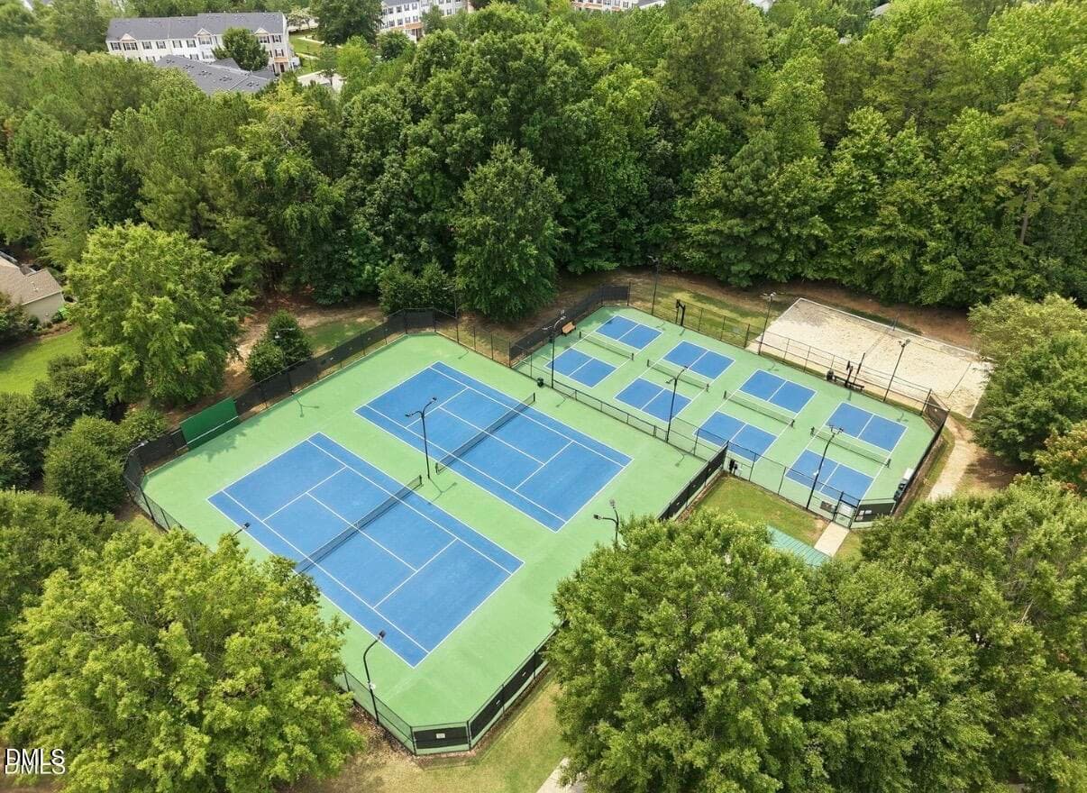Courts - 4522 All Points View Way, Raleigh, NC 27614