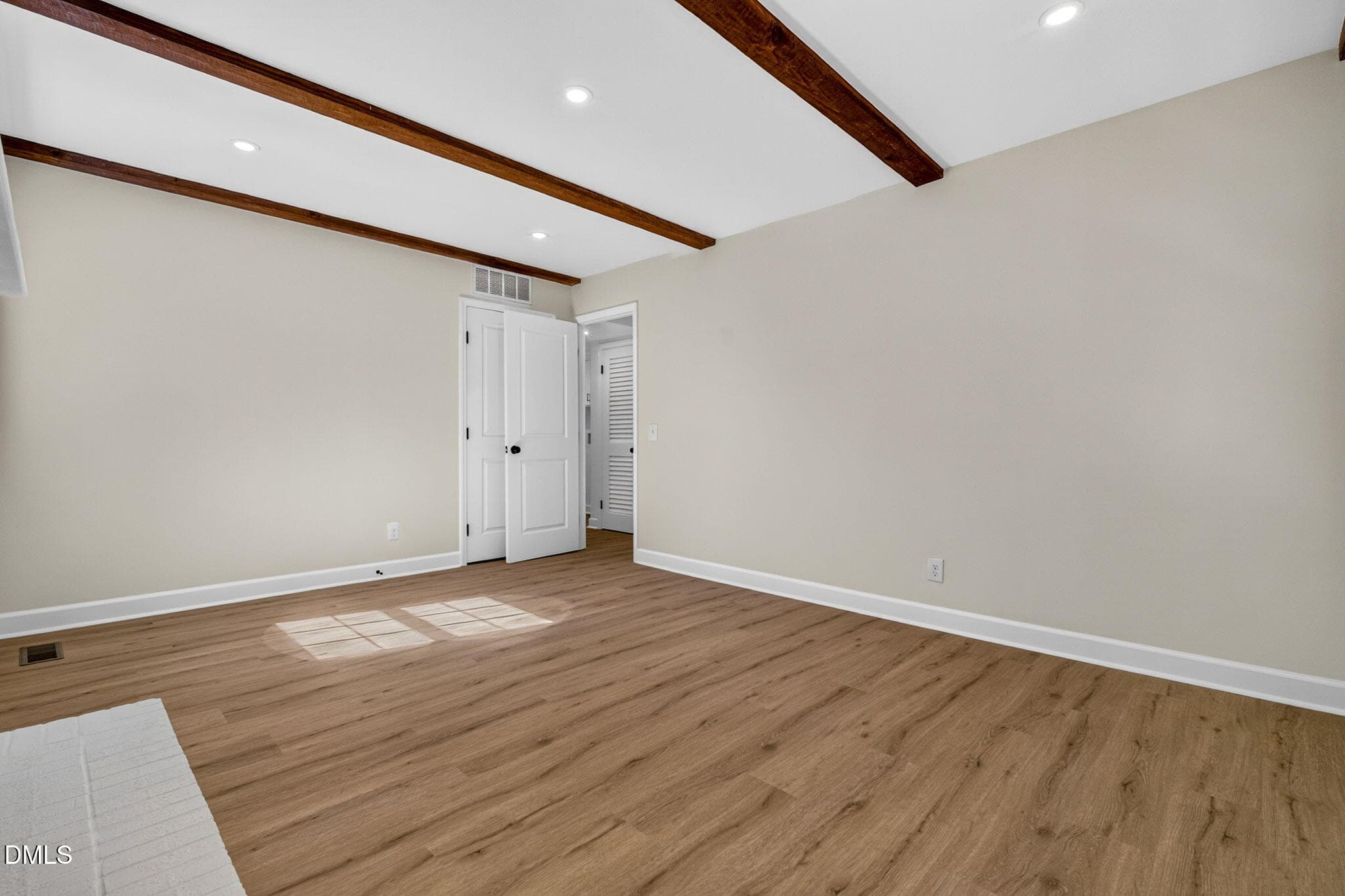 26-web-or-mls-5808 Caledonia St -26 (2) - 5808 Caledonia Street, Raleigh, NC 27609