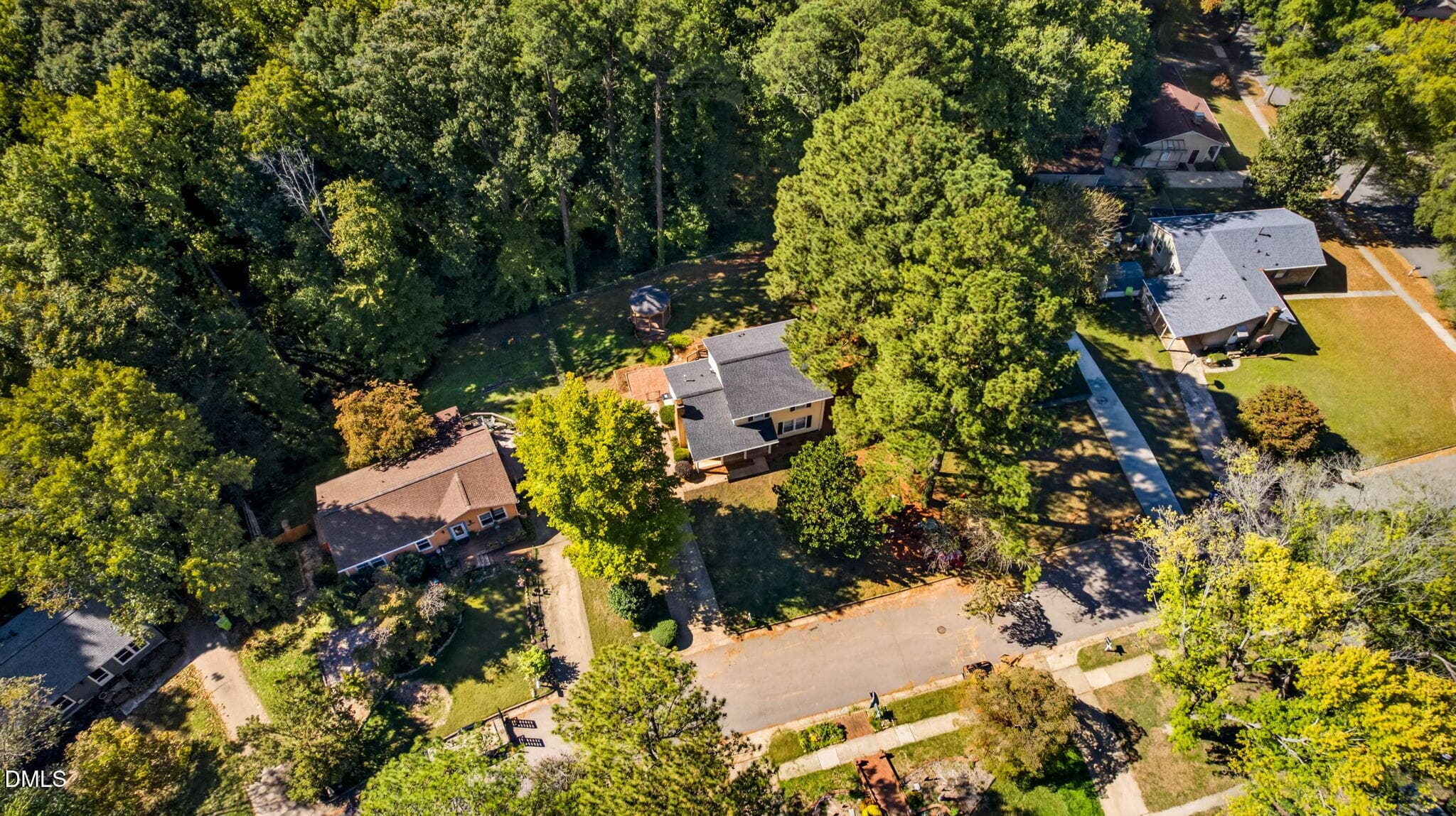 2-web-or-mls-5808 Caledonia St -2 (2) - 5808 Caledonia Street, Raleigh, NC 27609