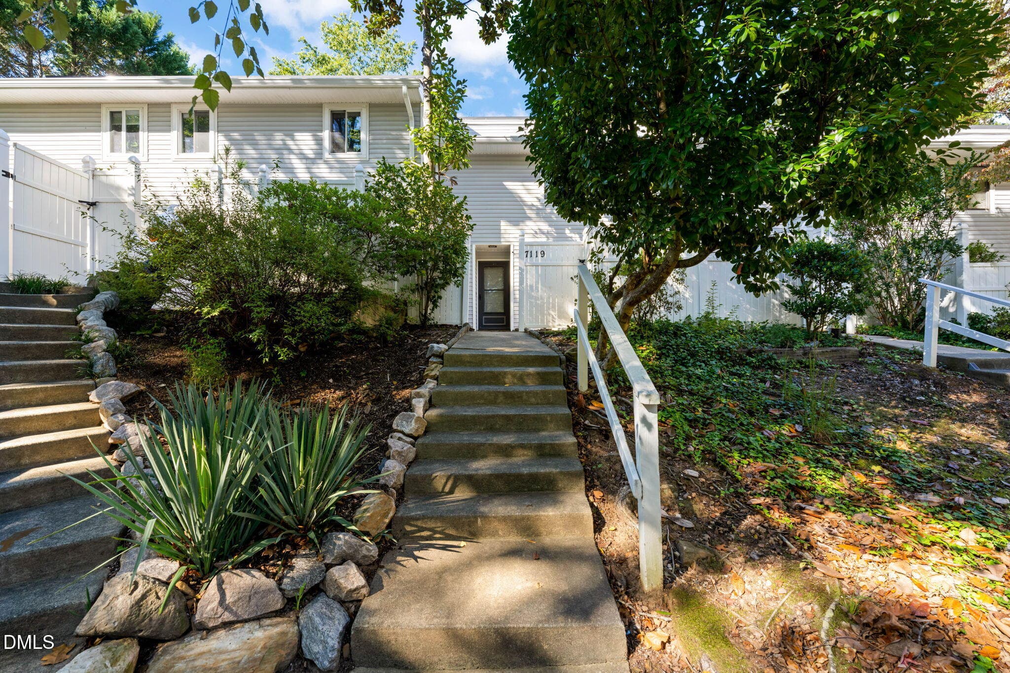 2-web-or-mls-untitled-7 - 7119 Sandy Creek Drive, Raleigh, NC 27615