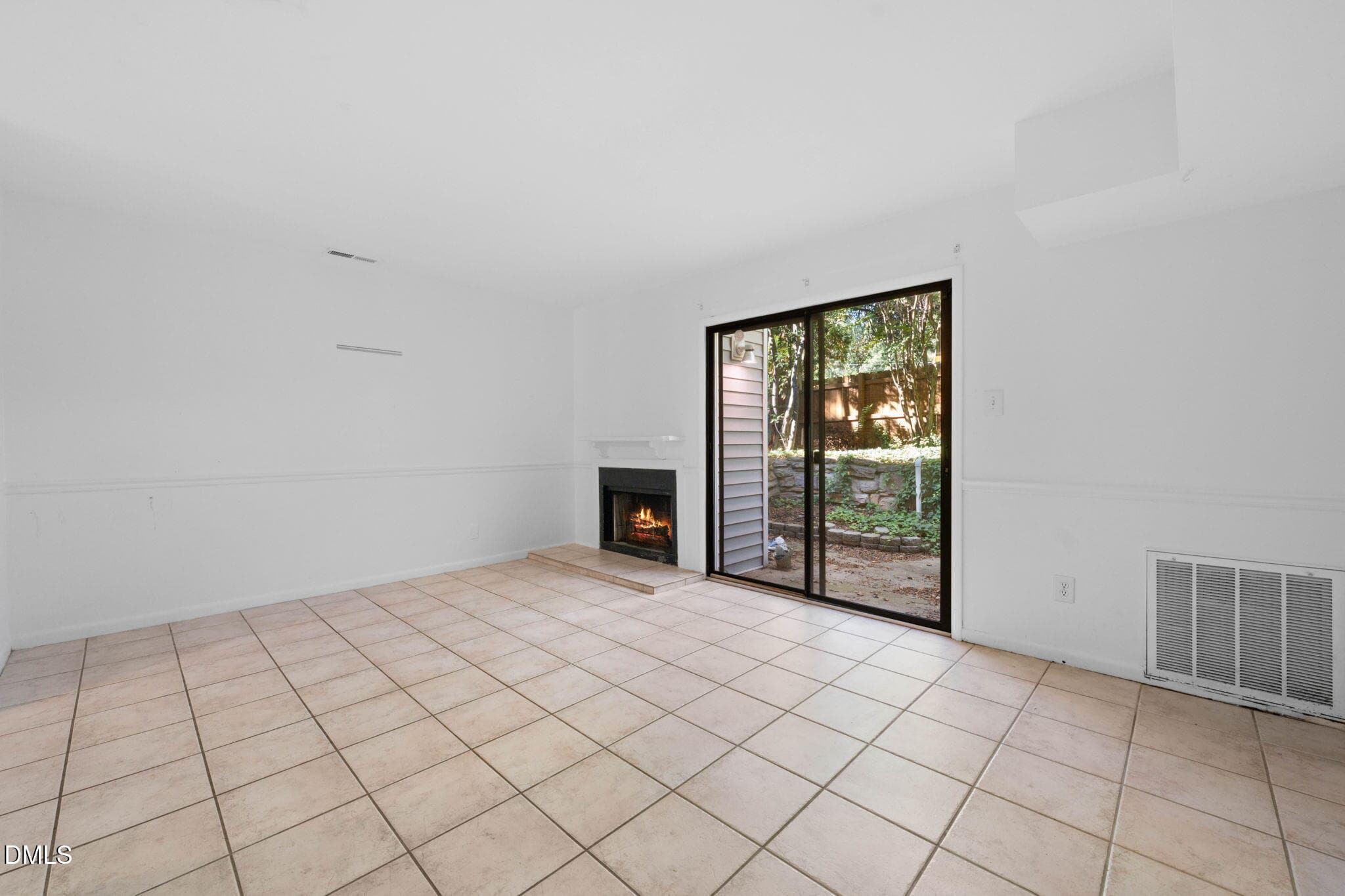 10-web-or-mls-untitled-27 - 7119 Sandy Creek Drive, Raleigh, NC 27615