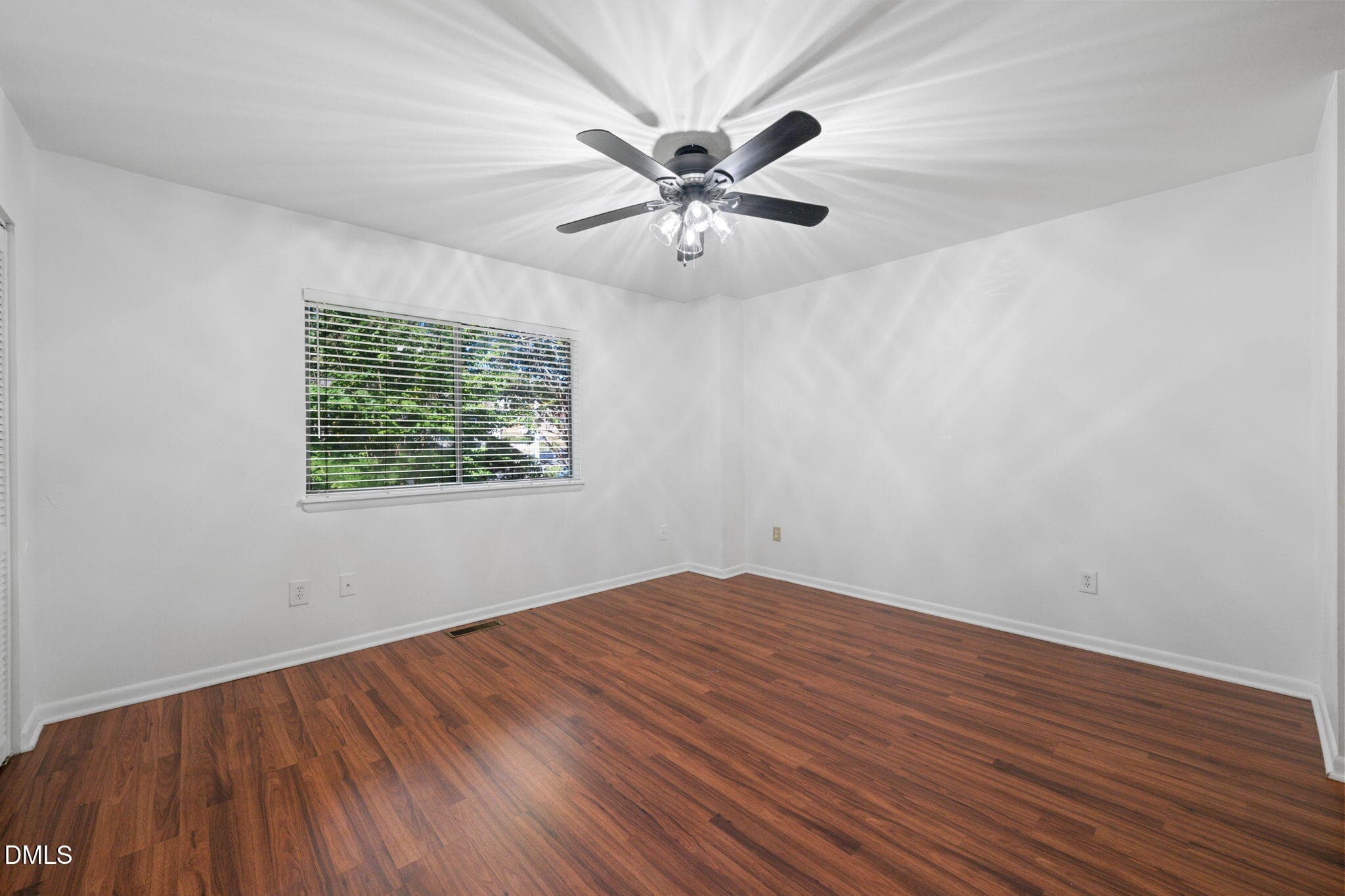 17-web-or-mls-untitled-8 - 7119 Sandy Creek Drive, Raleigh, NC 27615