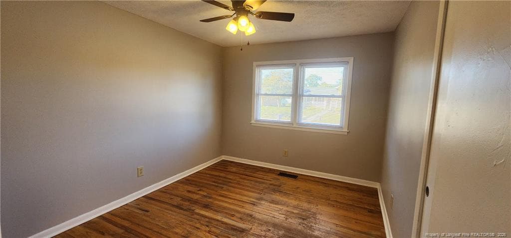 Photo 13 - 701 FREDA Court, Spring Lake, NC 28390