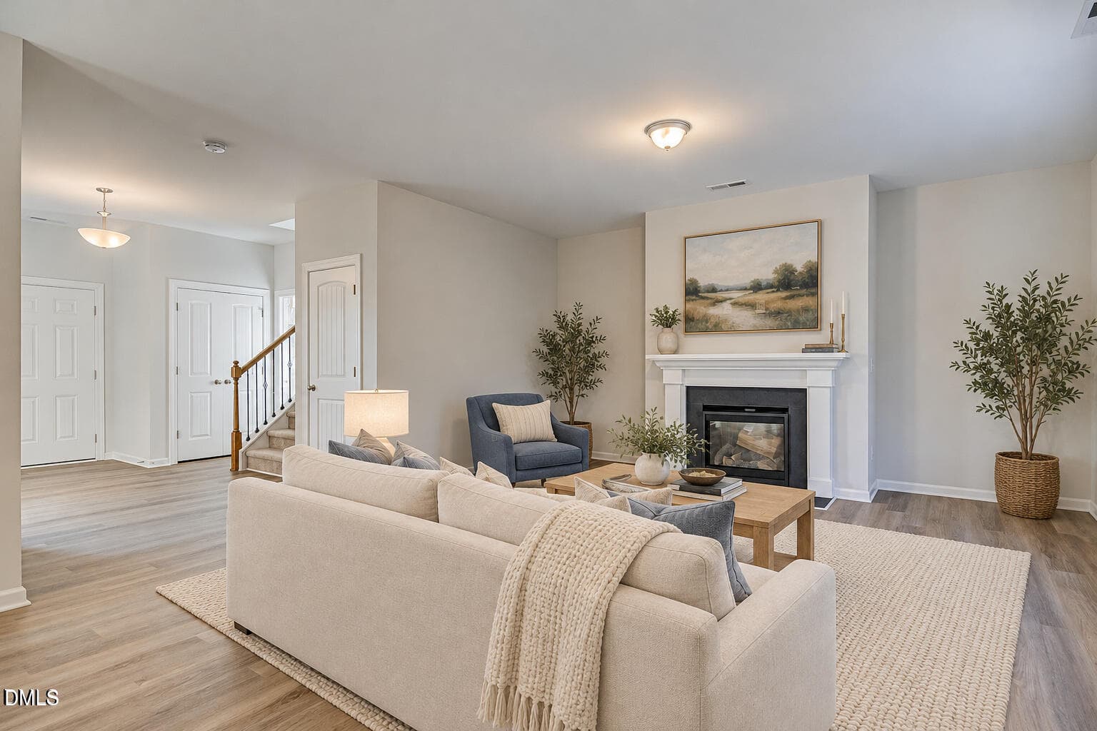 02-living - 175 Starlet Rdg Way, Clayton, NC 27520