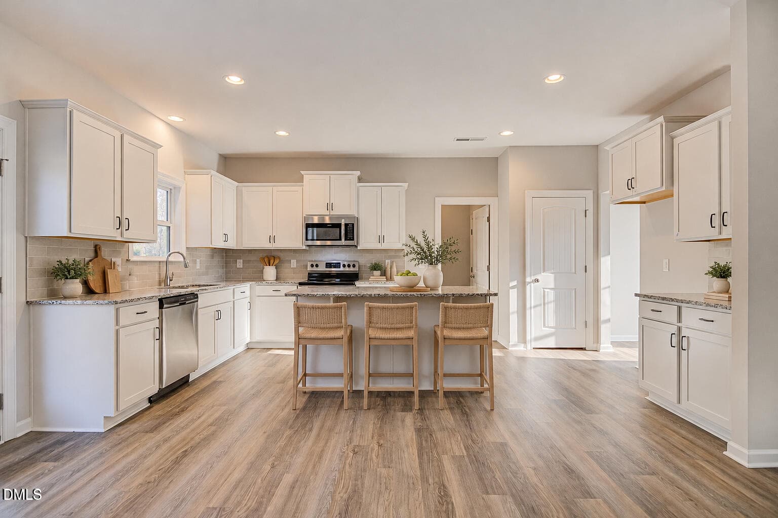 07-kitchen - 175 Starlet Rdg Way, Clayton, NC 27520