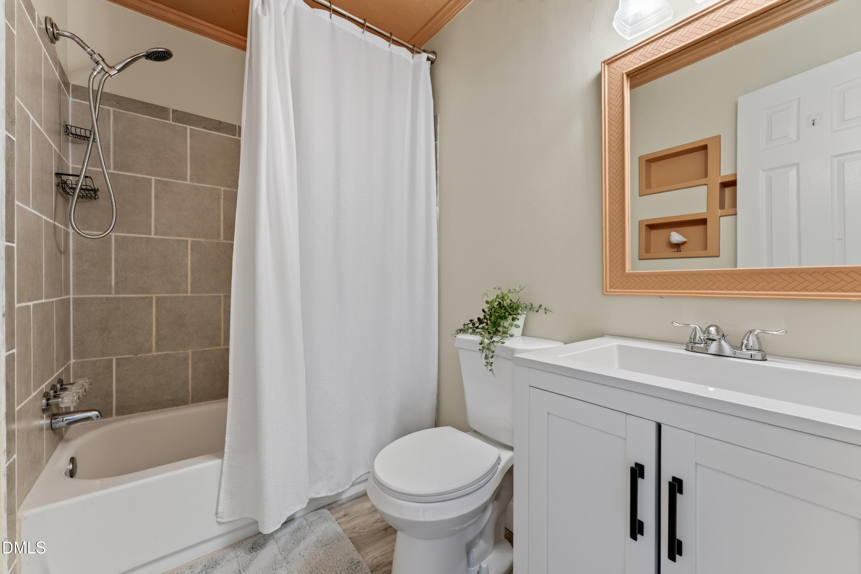 027 - 8449 Stephenson Road, Apex, NC 27539