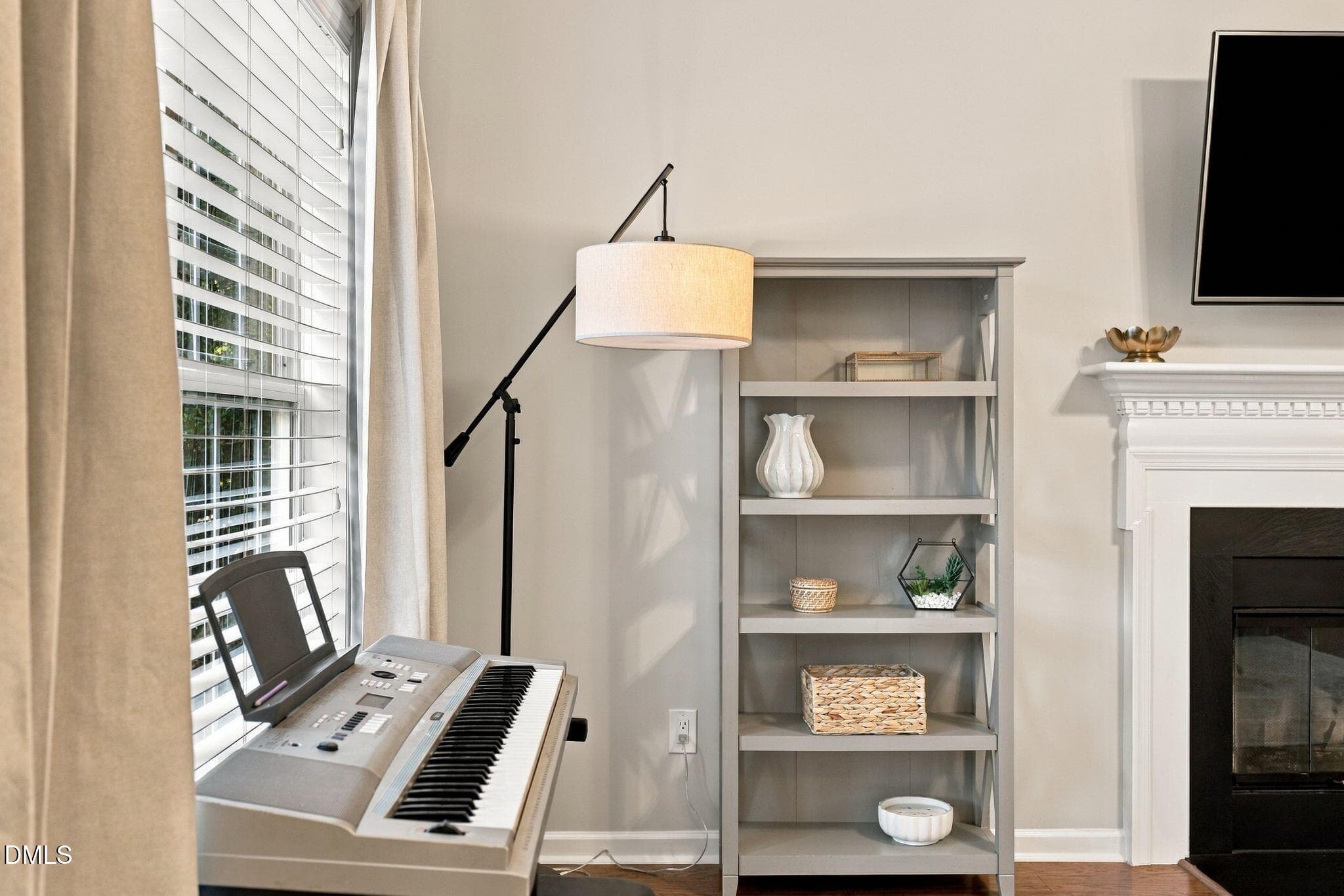 Living Room - 2412 School Creek Place, Raleigh, NC 27606
