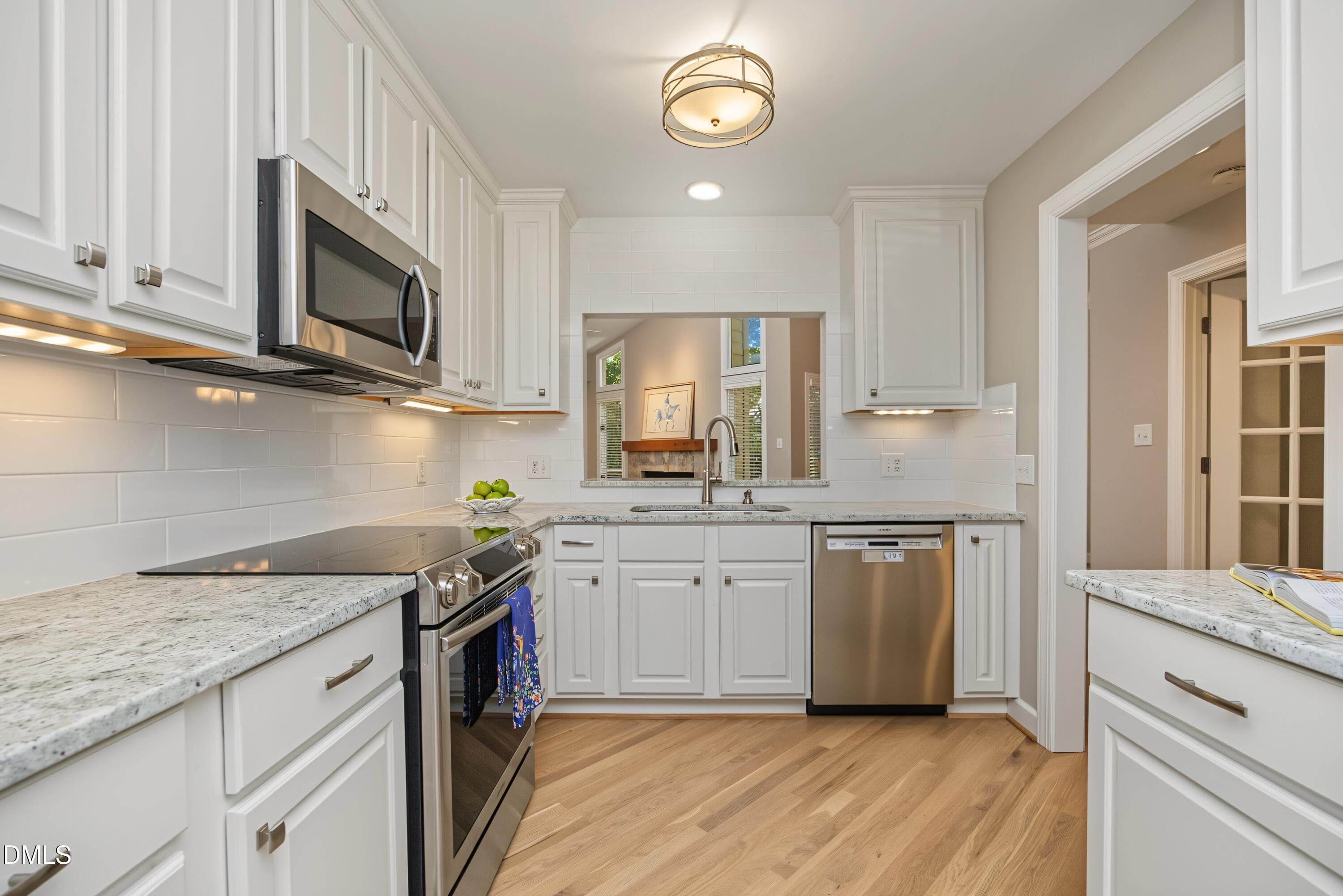 14Kitchen - 8000 Grey Oak Drive, Raleigh, NC 27615